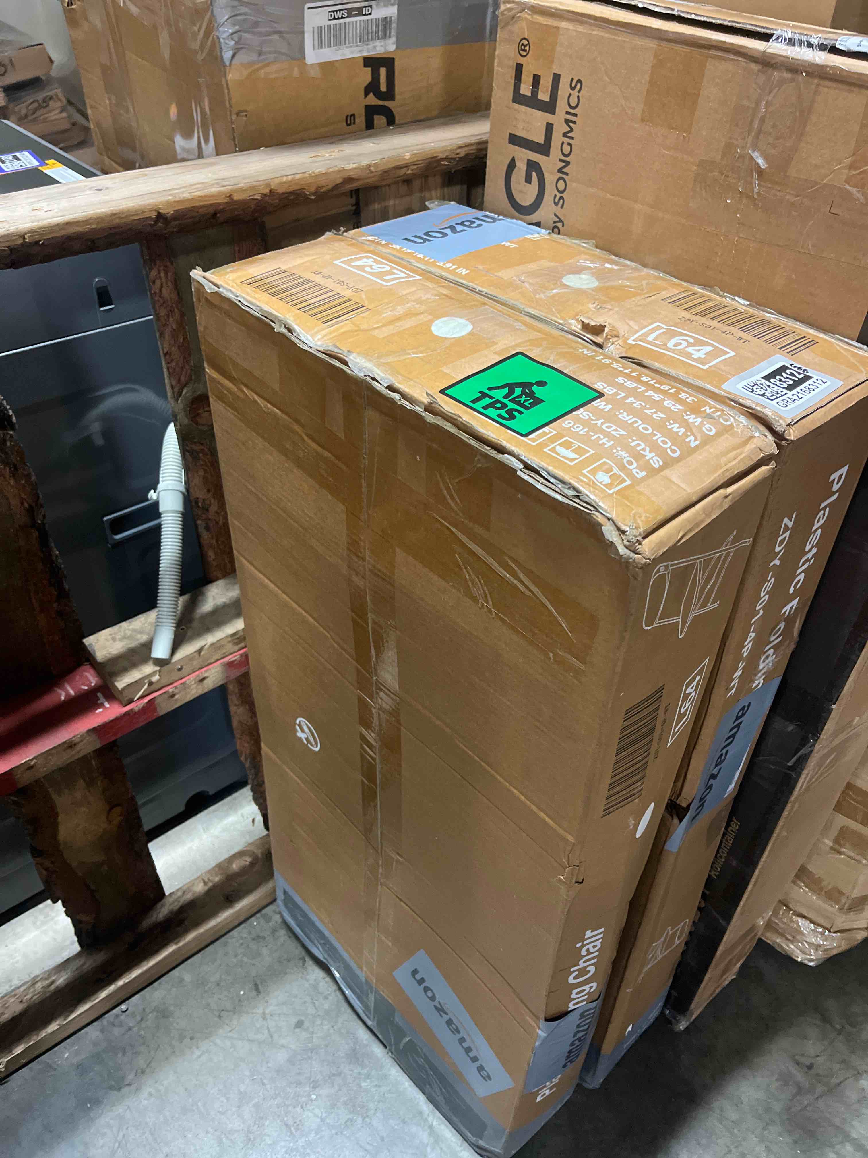 https://s3.amazonaws.com/lotting-images-prod/phillipi/GRA2168311_1760711772380.jpeg