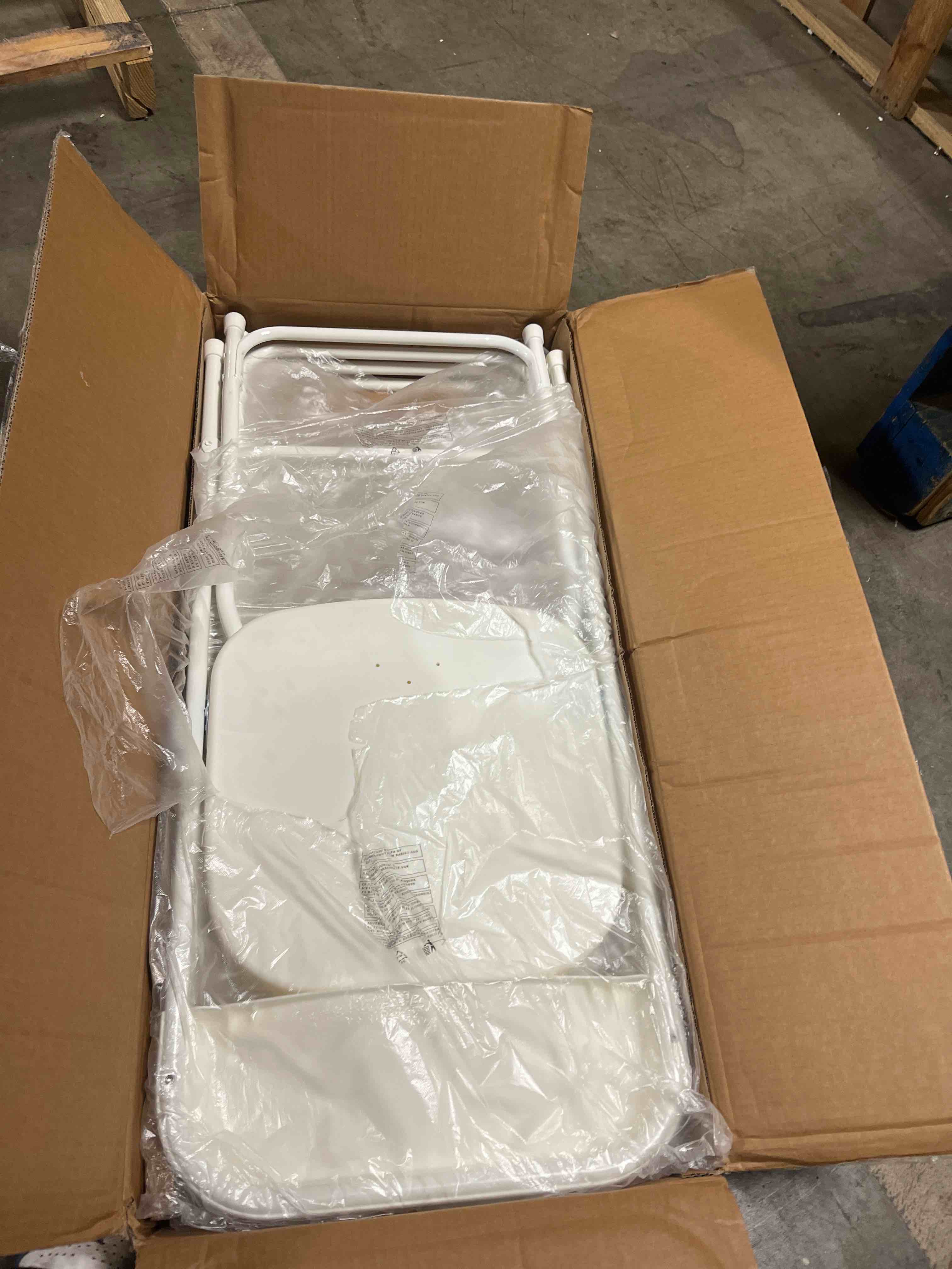 https://s3.amazonaws.com/lotting-images-prod/phillipi/GRA2168312_1760711672512.jpeg