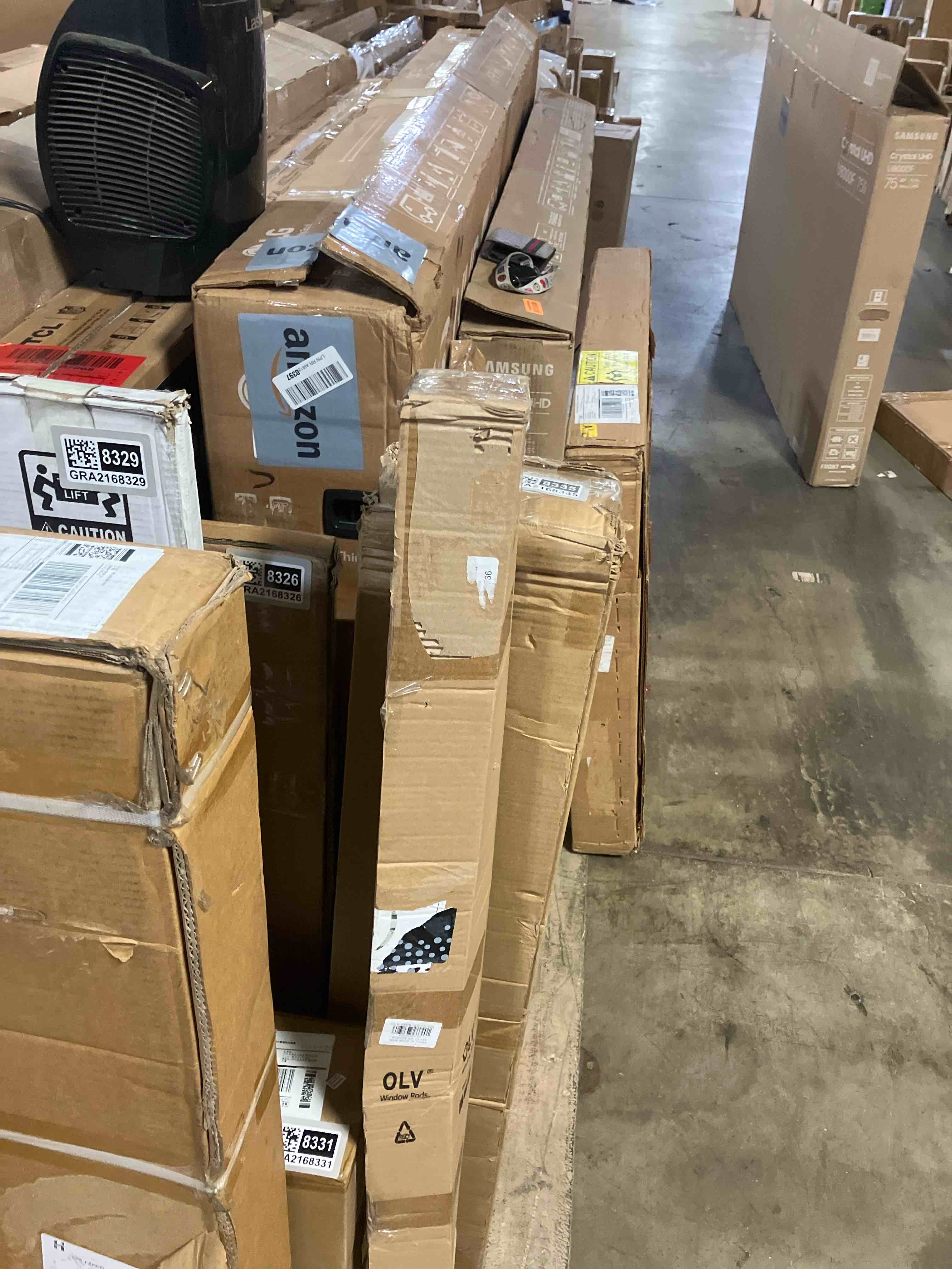https://s3.amazonaws.com/lotting-images-prod/phillipi/GRA2168341_1760713228154.jpeg
