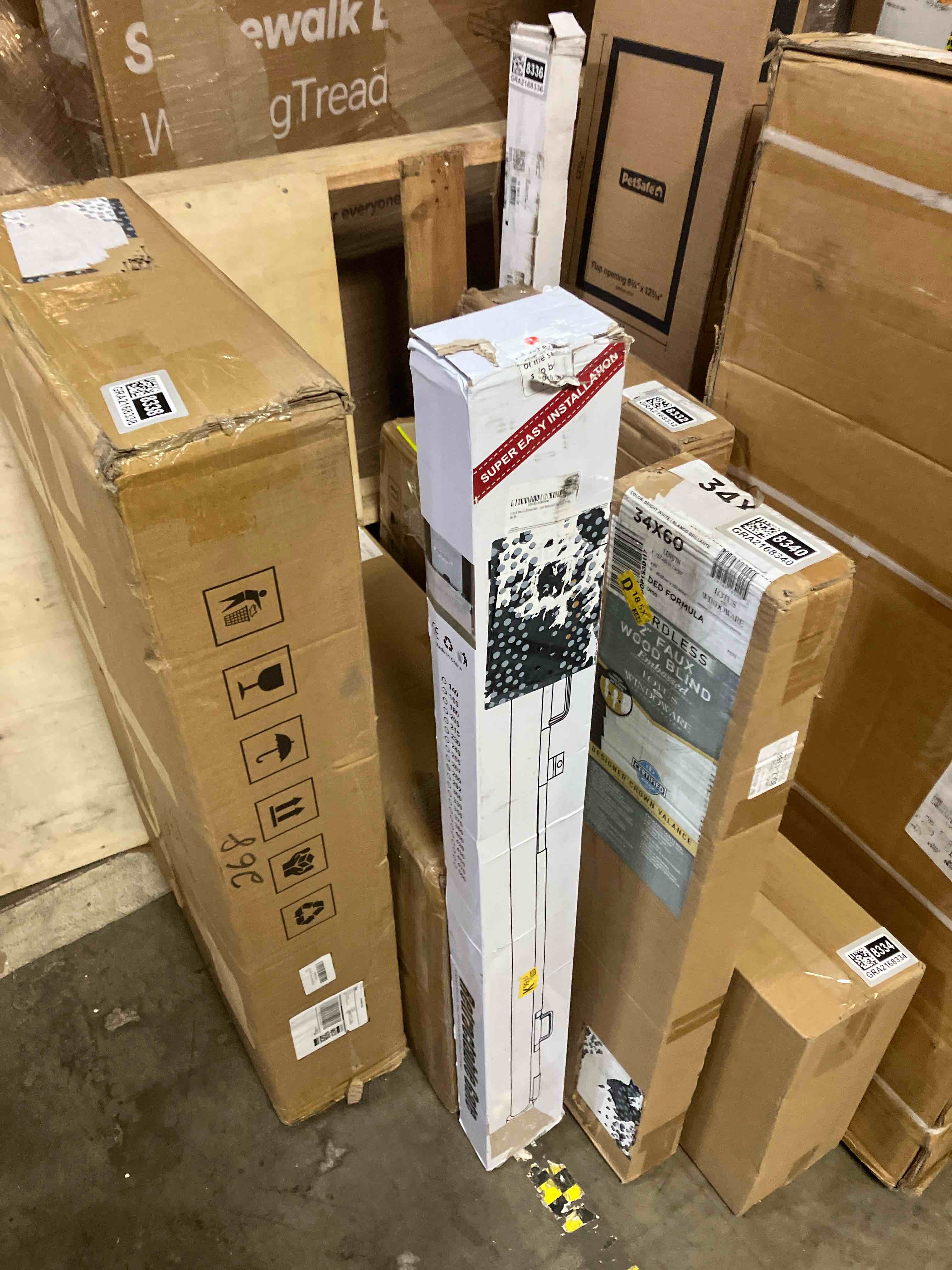 https://s3.amazonaws.com/lotting-images-prod/phillipi/GRA2168342_1760713546484.jpeg