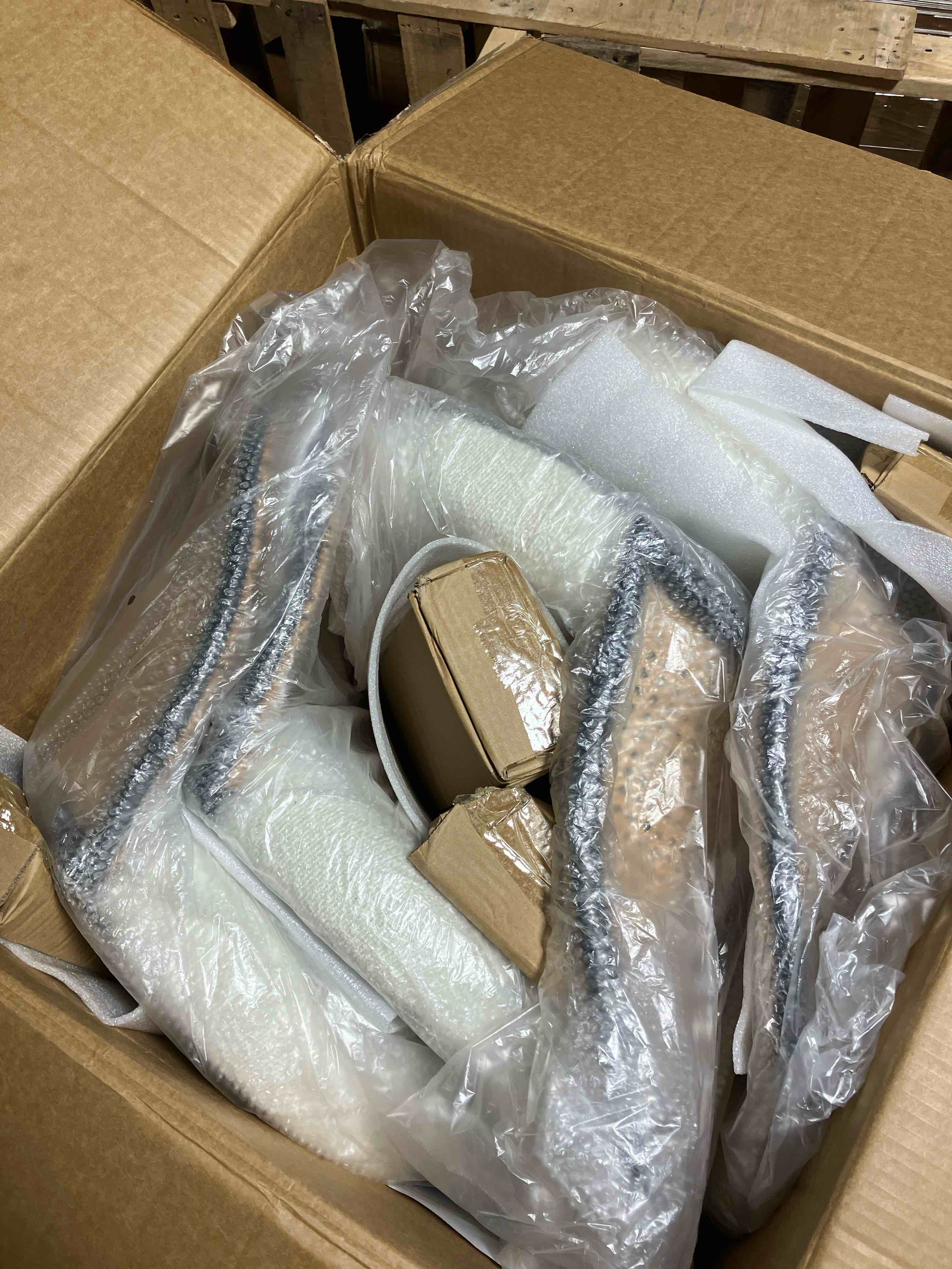 https://s3.amazonaws.com/lotting-images-prod/phillipi/GRA2168398_1761072241563.jpeg