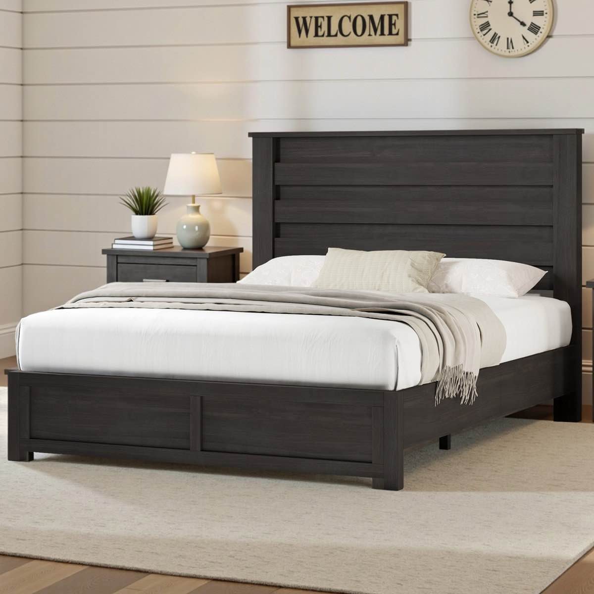 Louby 49" Farmhouse Platform Bed