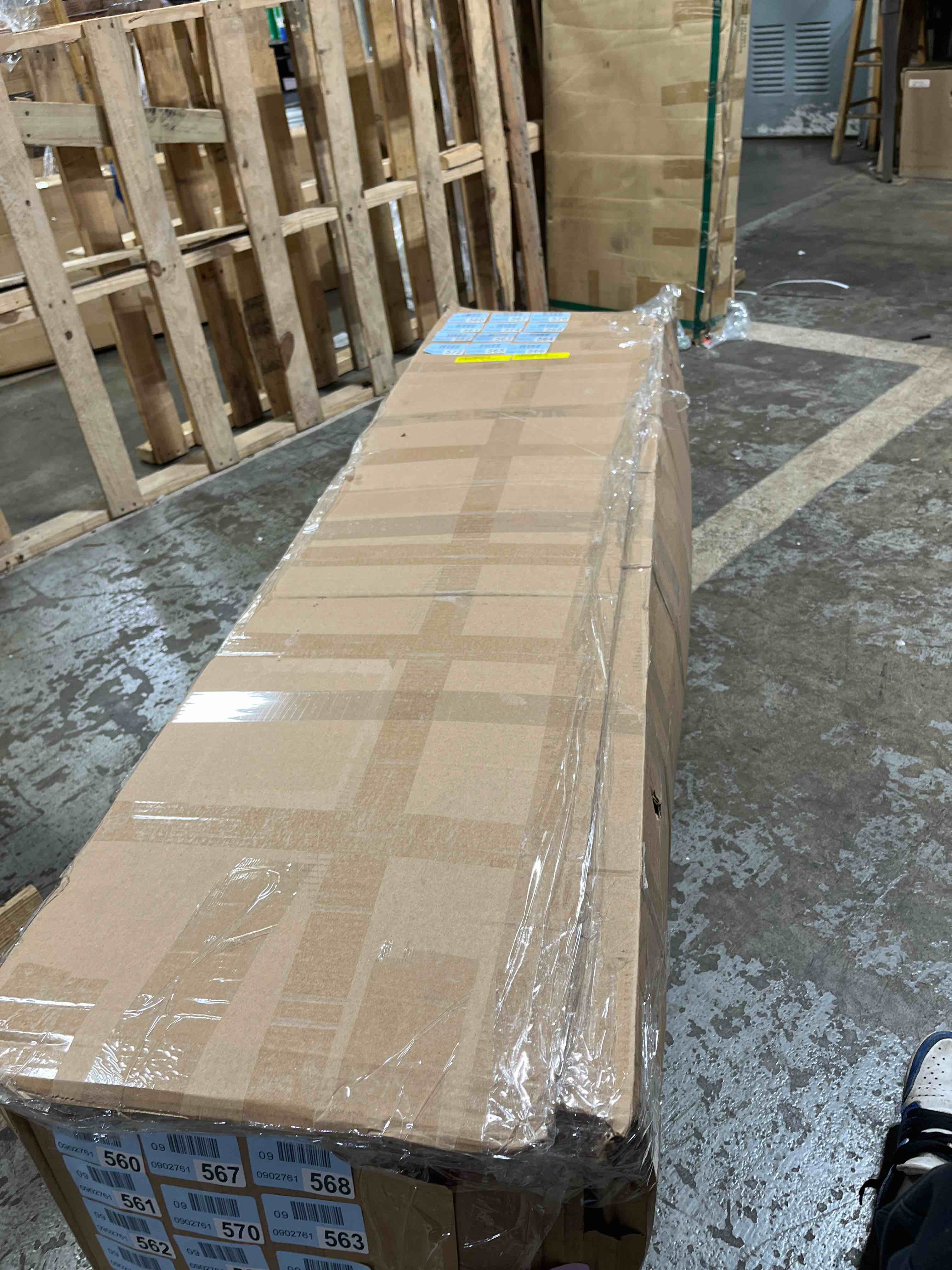 https://s3.amazonaws.com/lotting-images-prod/phillipi/GRA2168463_1761076439567.jpeg