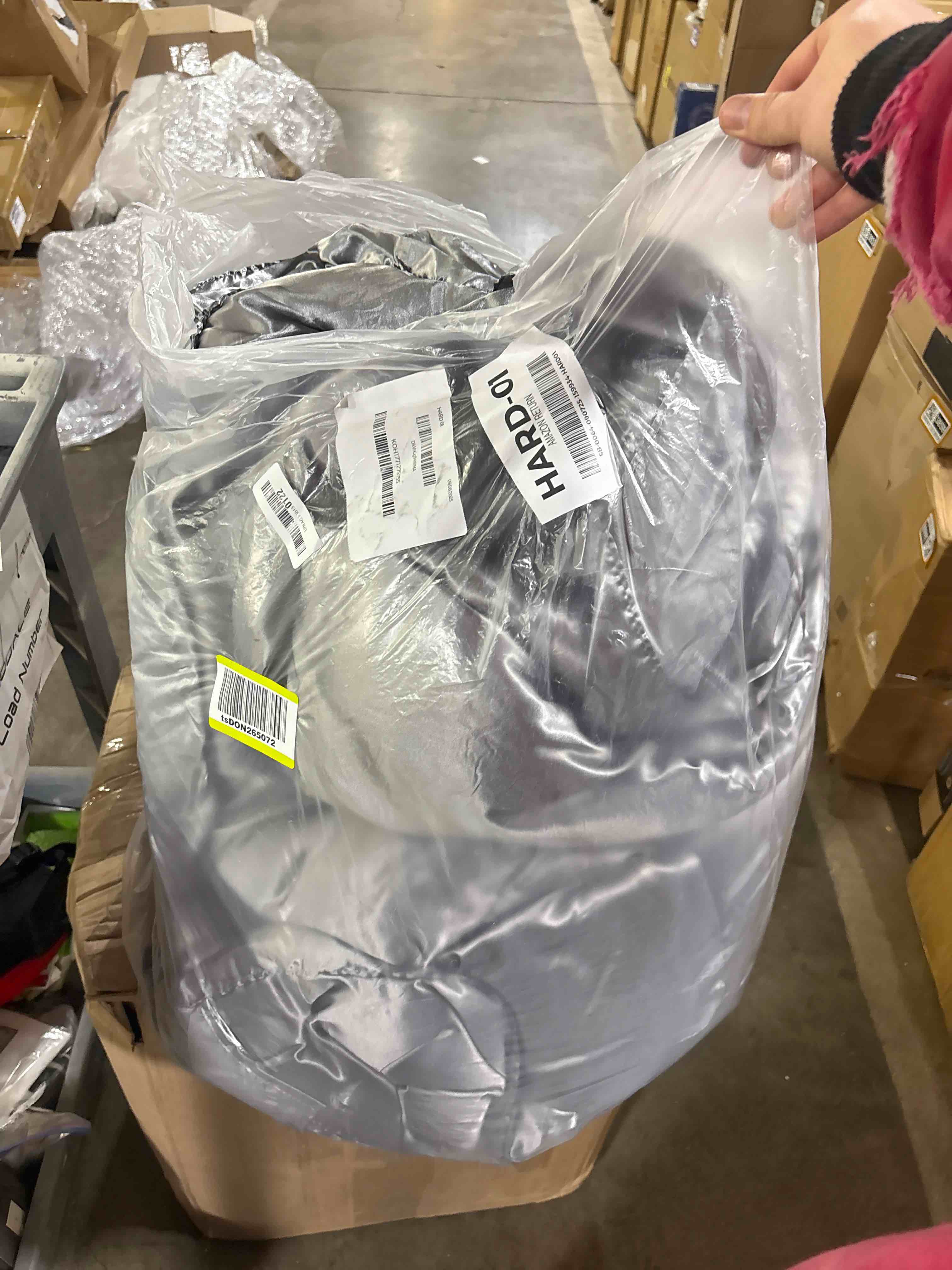 https://s3.amazonaws.com/lotting-images-prod/phillipi/GRA2168480_1761160037383.jpeg