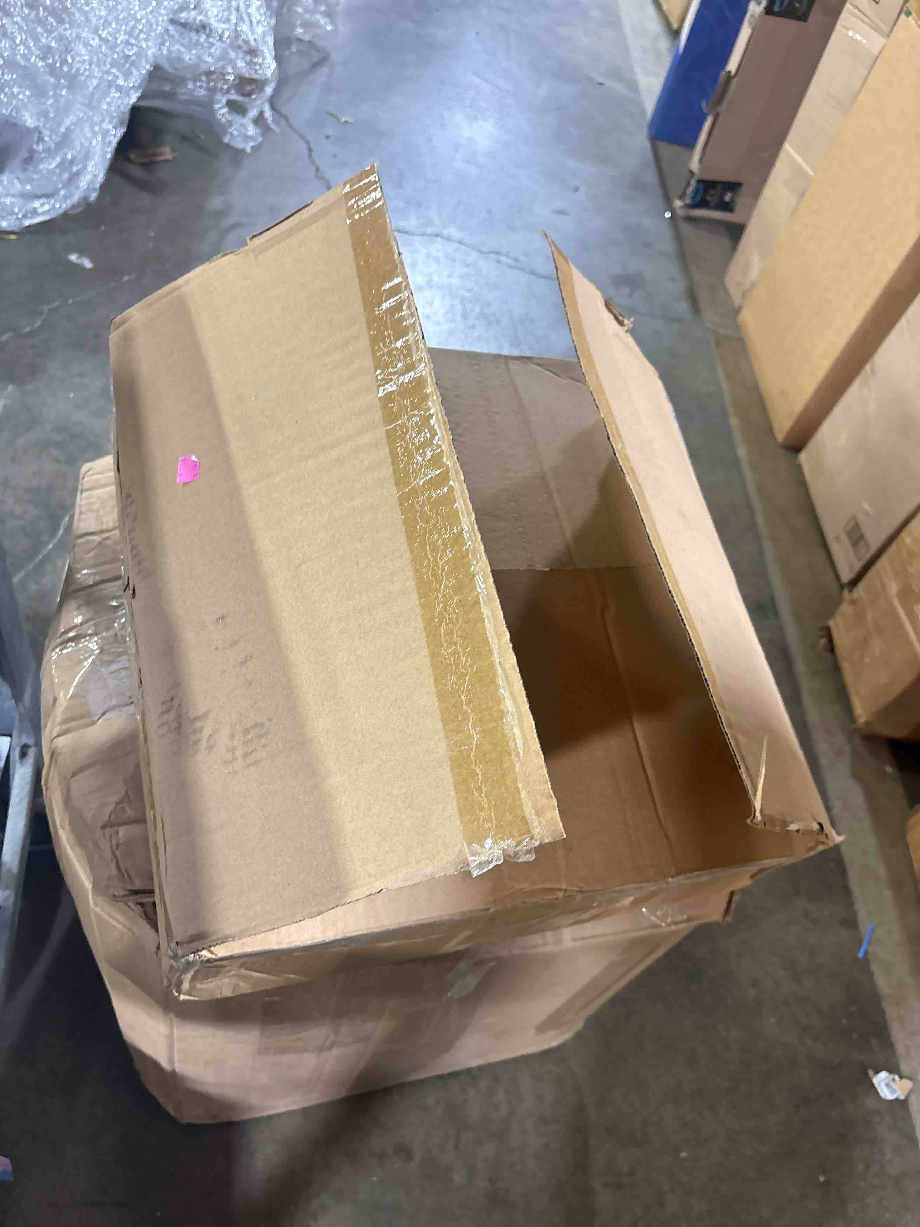 https://s3.amazonaws.com/lotting-images-prod/phillipi/GRA2168489_1761162789018.jpeg