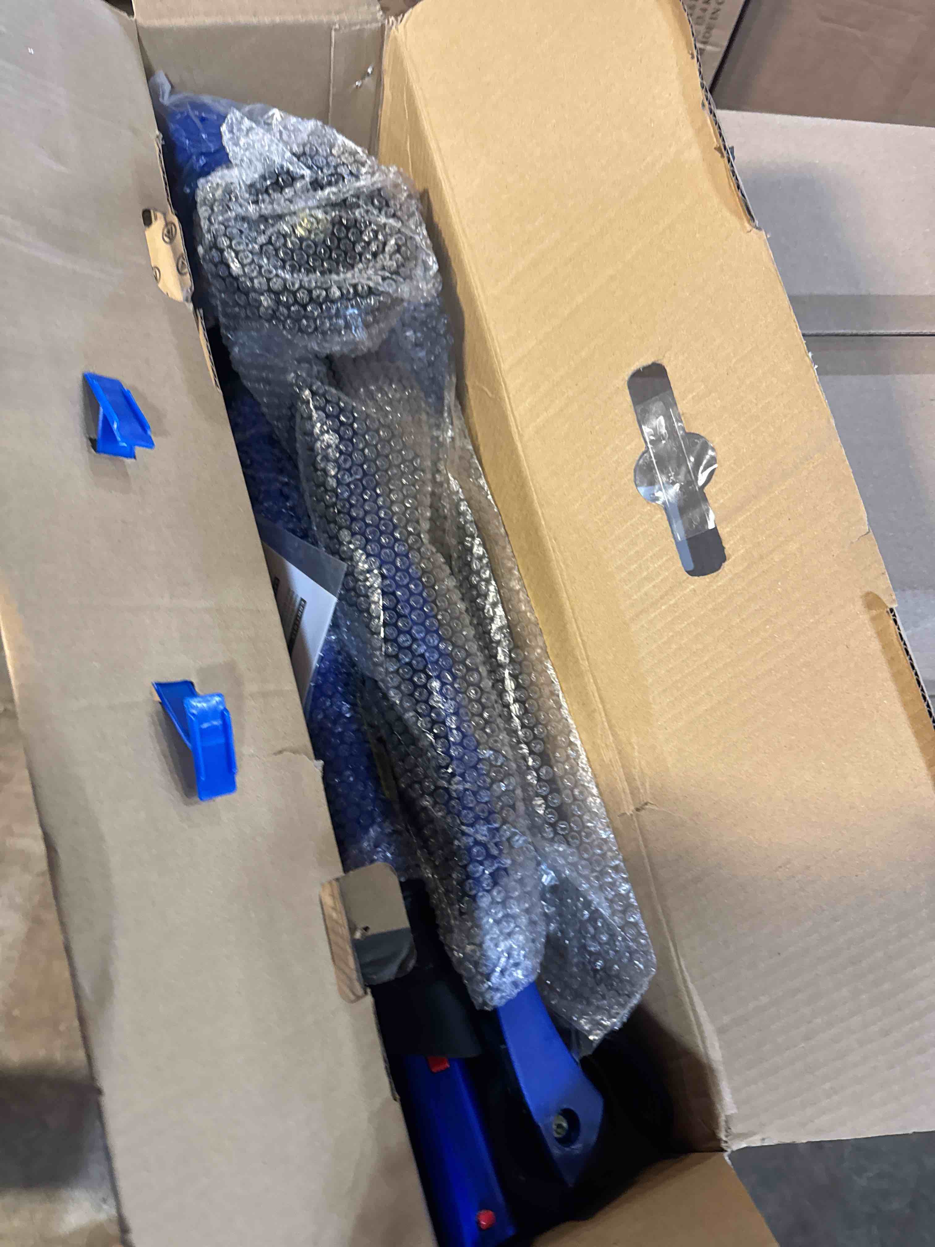 Condition photo showing New/Like New for 3 Wheel Scooter for Kids Ages 6-12,Kids Scooter with Light Up Wheels, Sturdy Deck Design, and 4 Height Adjustable Suitable for Kid Ages 3-12 ALL BLUE