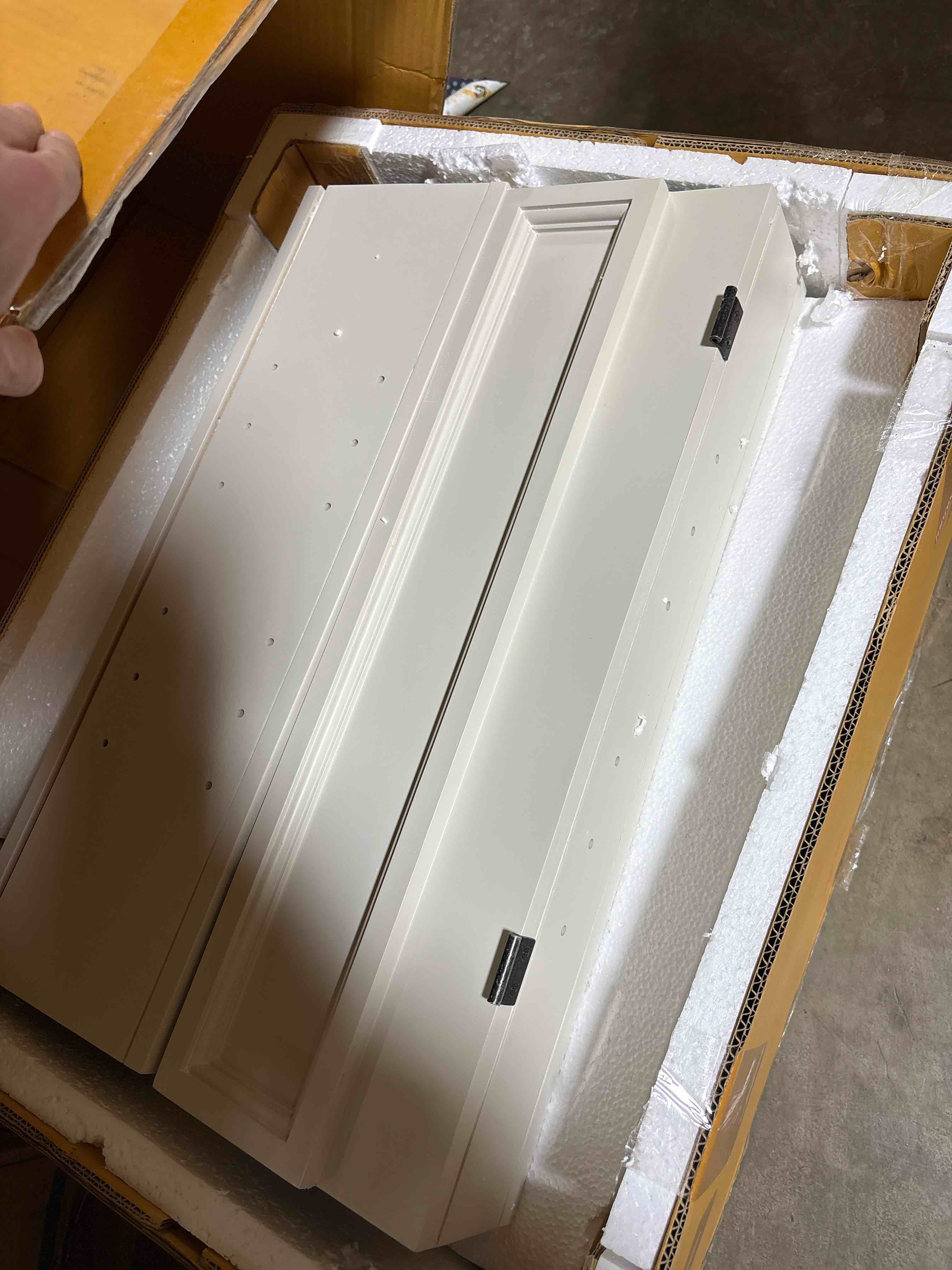 Condition photo showing Good Condition for homestyles Americana Off-White Kitchen Island