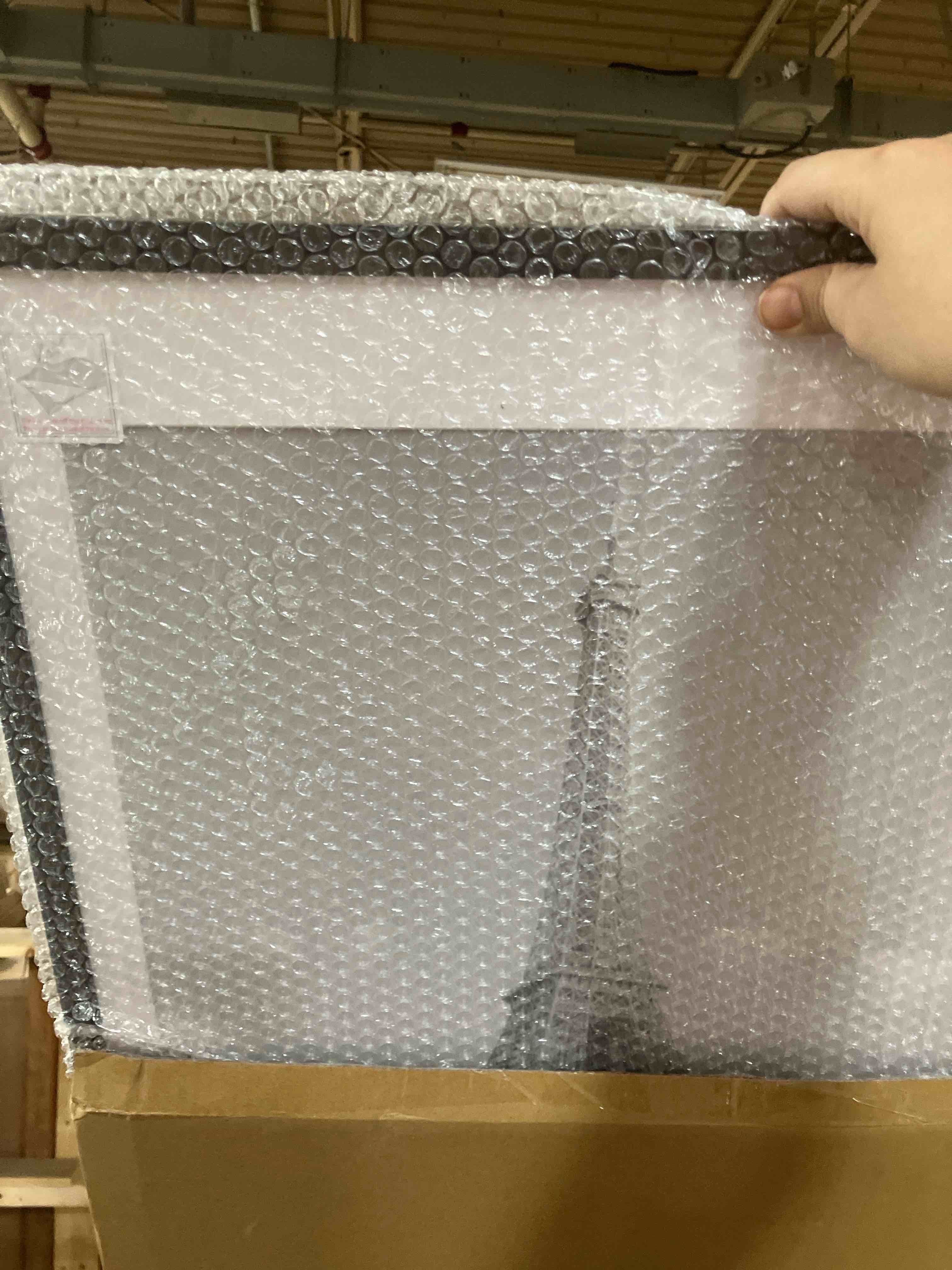 Condition photo showing New/Like New for upsimples 18x24 Picture Frame, Display Pictures 16x20 with Mat or 18 x 24 Without, Wall Hanging Poster Frames, Black, 1 Pack