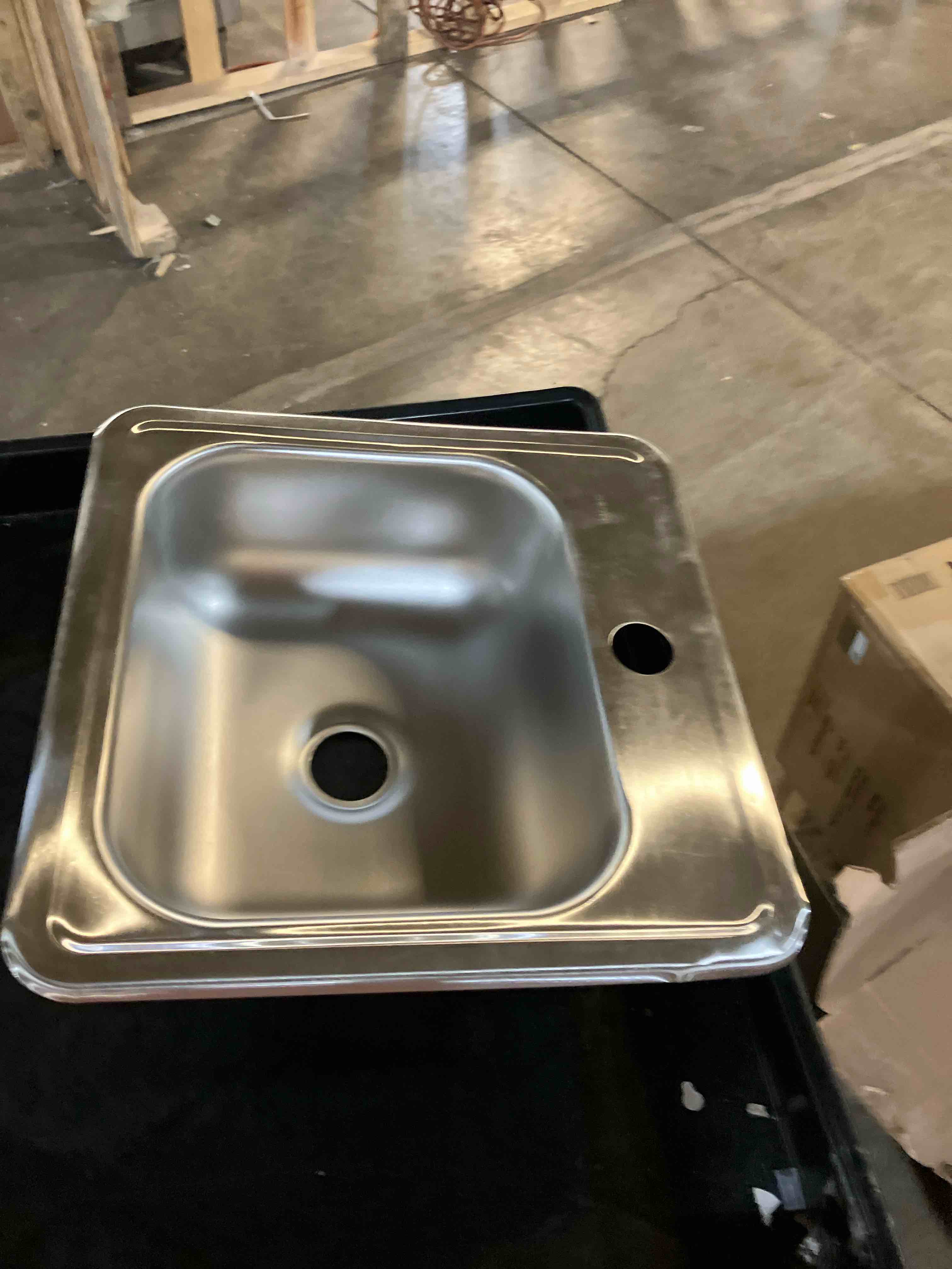 Condition photo showing Good Condition for Elkay D11515 Dayton 15" Drop In Single Basin Stainless Steel Kitchen Sink - 1 Faucet Hole