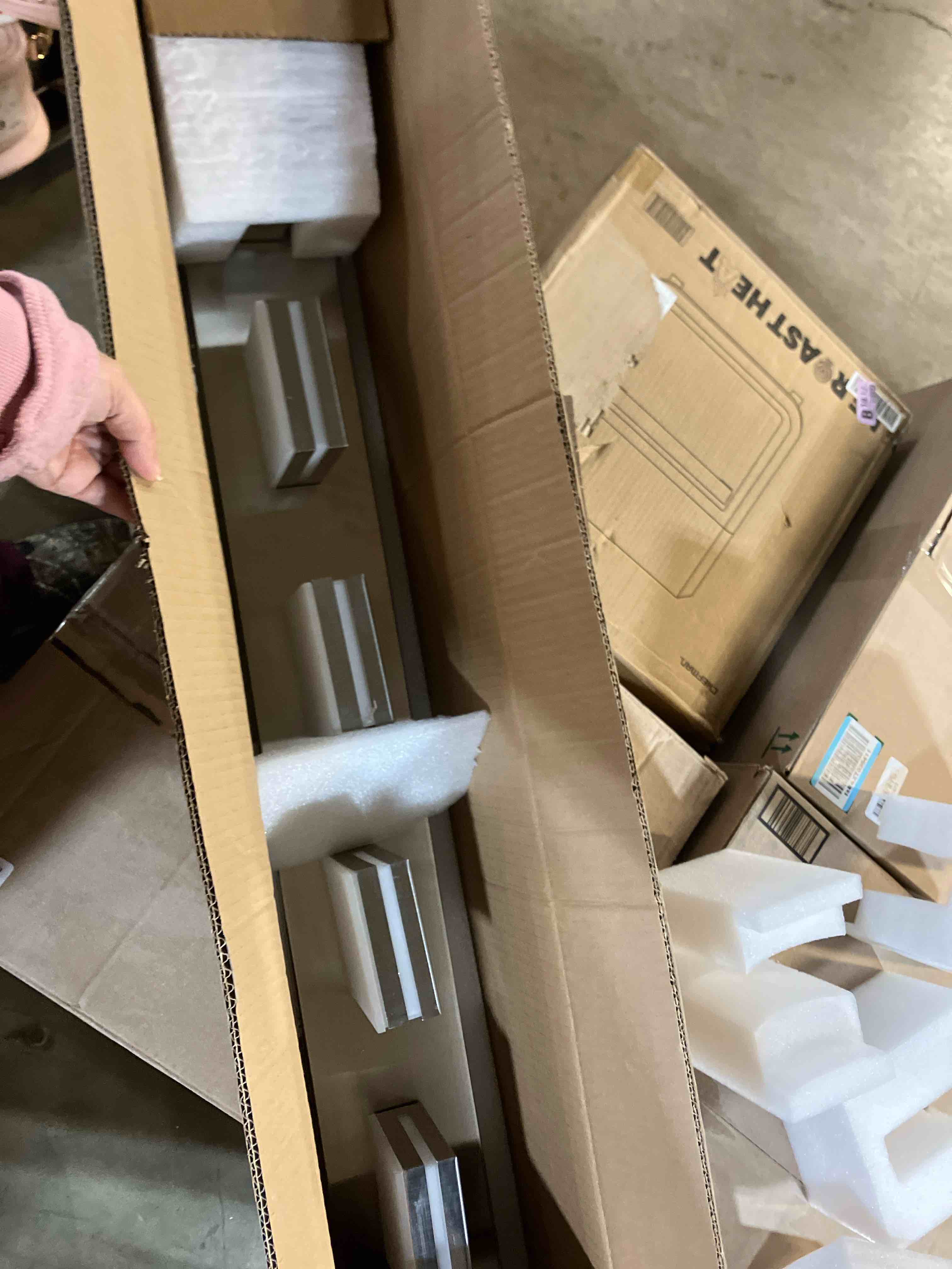 Condition photo showing New/Like New for OKELI 5 Lights Bathroom Vanity Light Fixtures Brushed Nickel LED Dimmable Vanity Light Over Mirror Modern Wall Mounted Lighting Fixture, 350° Rotatable Lamp Head 36W Cold White 6000K ETL Listed