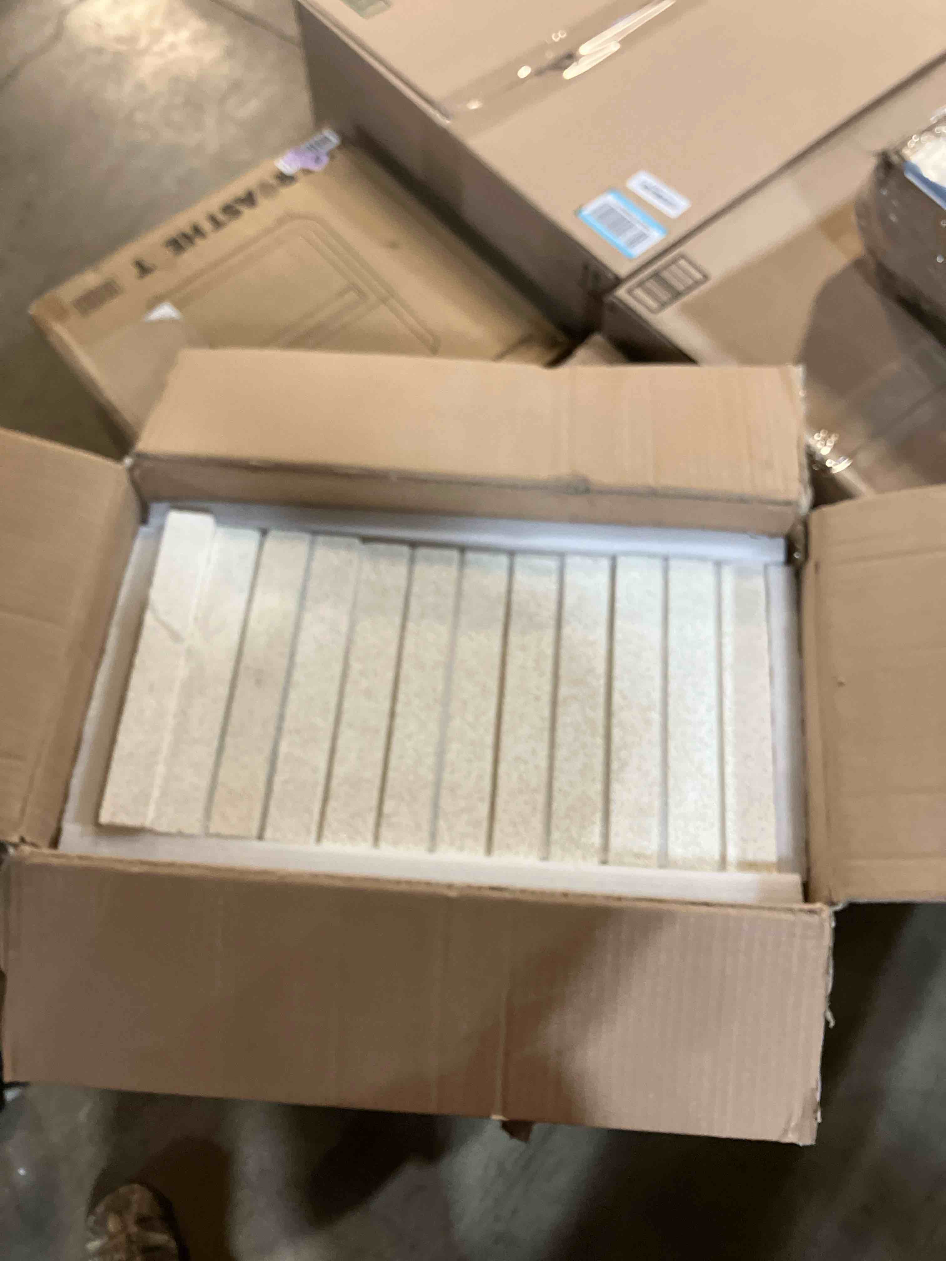 Condition photo showing New/Like New for 12 Pieces Insulating Fire Brick for Ovens, Kilns, Fireplaces, Forges 9" x 4.5" x 1.25" 2300F Rated Insulating Fire Bricks