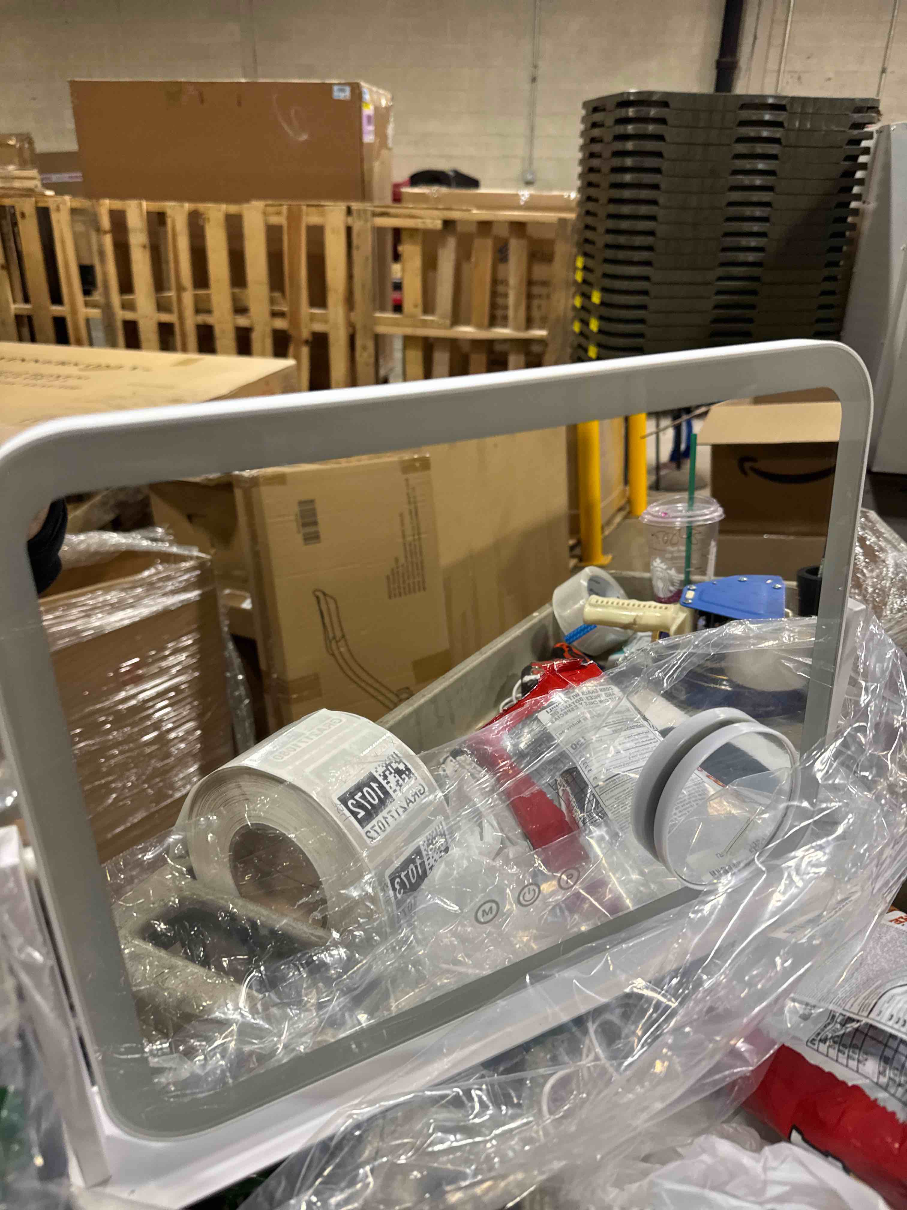 Condition photo showing Good Condition for ROLOVE Lighted Makeup Mirror, 17"x13" Vanity Mirror with Lights, 10X Magnification, Gifts for Women, 3 Color Lighting Modes, Smart Touch Control, 360° Rotation for Bedroom or Tabletop (White)