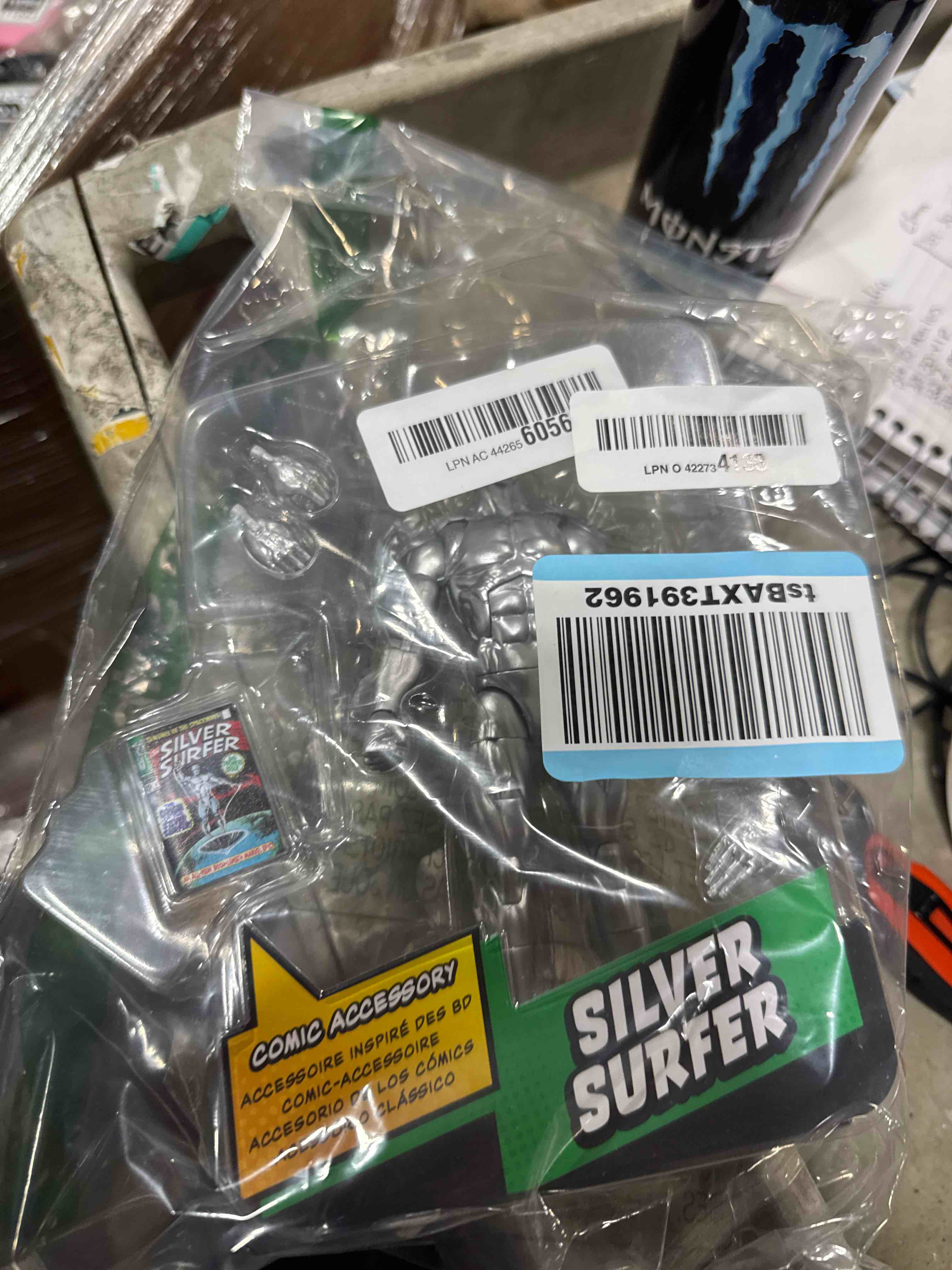 Condition photo showing Good Condition for Marvel Legends Series Silver Surfer, Silver Surfer #1 (1968) and Fantastic Four Comics-Inspired Collectible 6-Inch Scale Action Figure with Character-Sized Comic Accessory