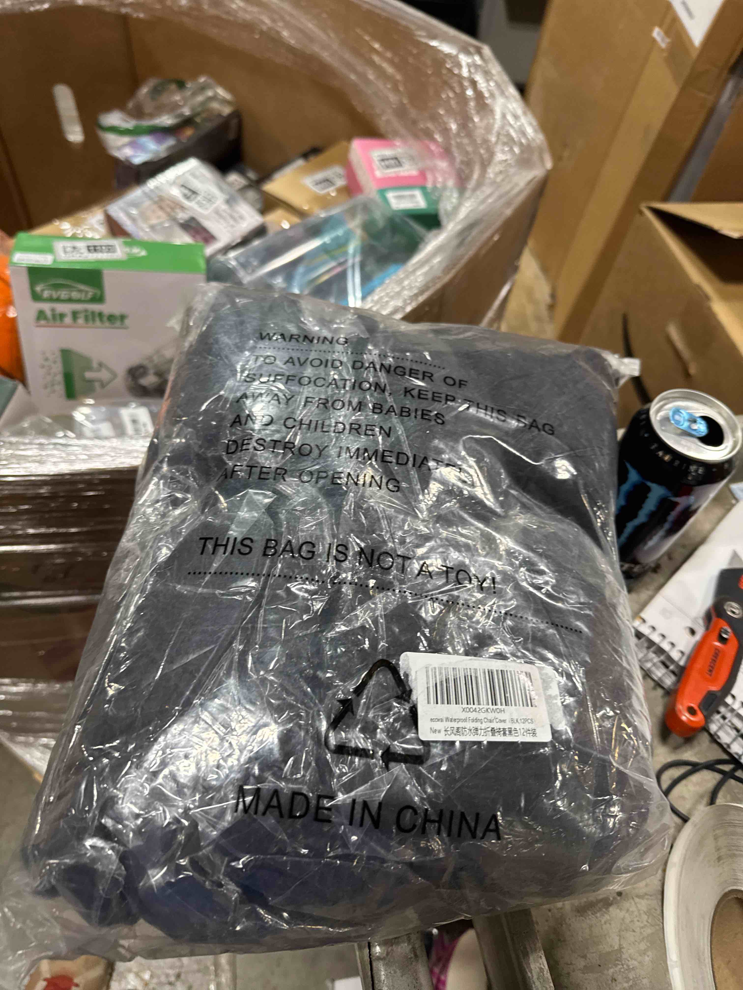 Condition photo showing Good Condition for 12 PCS Waterproof Stretch Spandex Folding Chair Covers, Dining Room Chair Slipcovers Protector for Wedding, Banquet, Party, Holidays, Celebration and Decoration?Black?