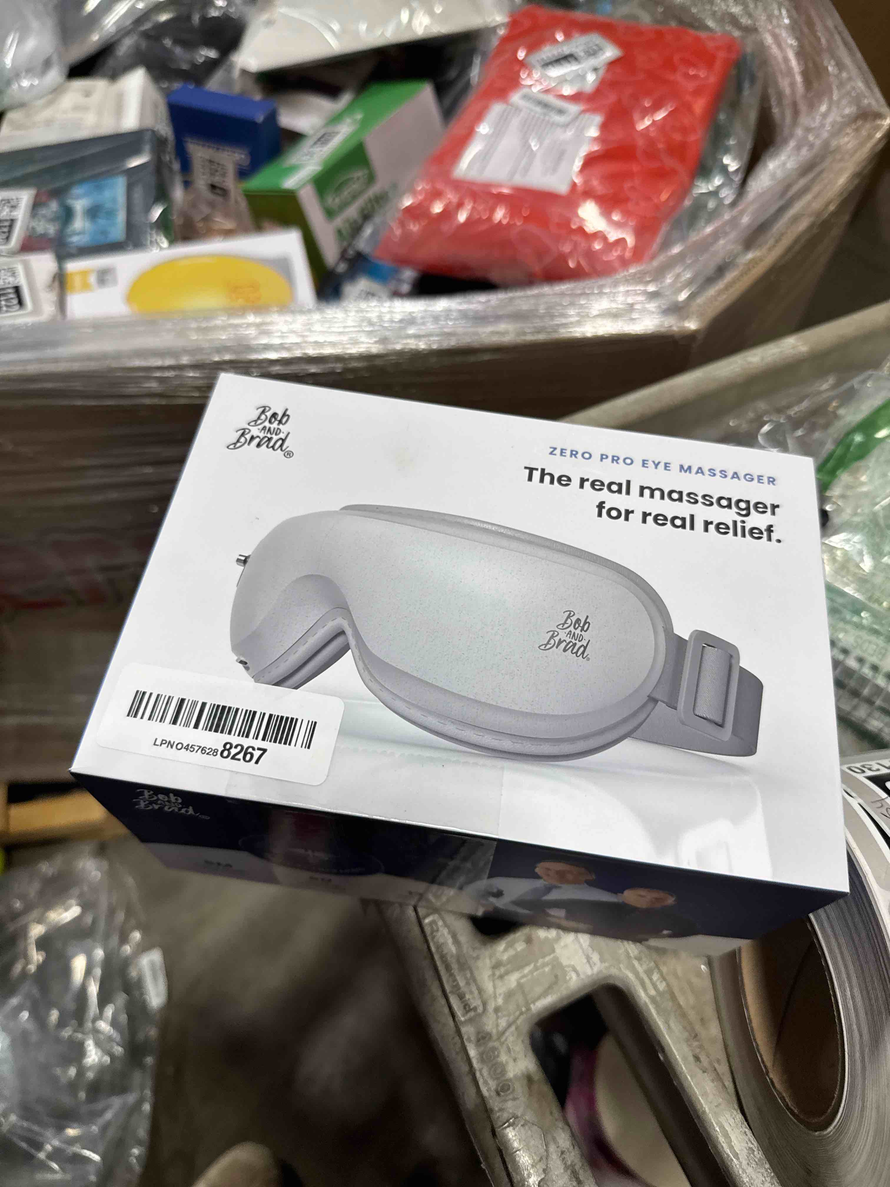 Condition photo showing New/Like New for BOB AND BRAD Zero Pro Ultra-Quiet Eye Massager with Heat and Cooling, Lightweight Eye Massager with Scroll Button for Headache Migraine Dry Eyes Relief, FSA Eligible HSA Item for Stress Relief