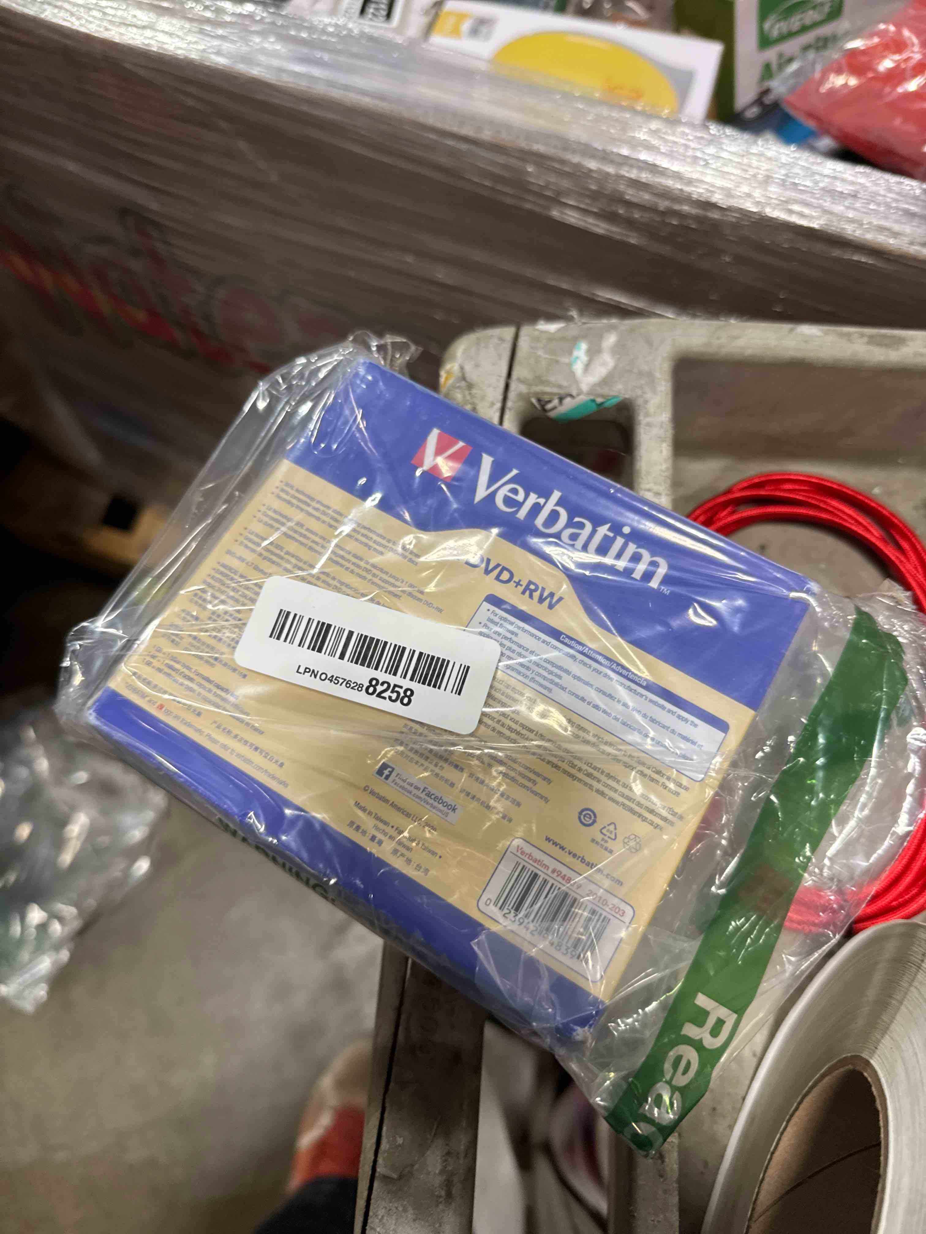 Condition photo showing New/Like New for Verbatim 94839 4.7 GB DVD+RW Rewritable Disc - Silver (10/Pack)