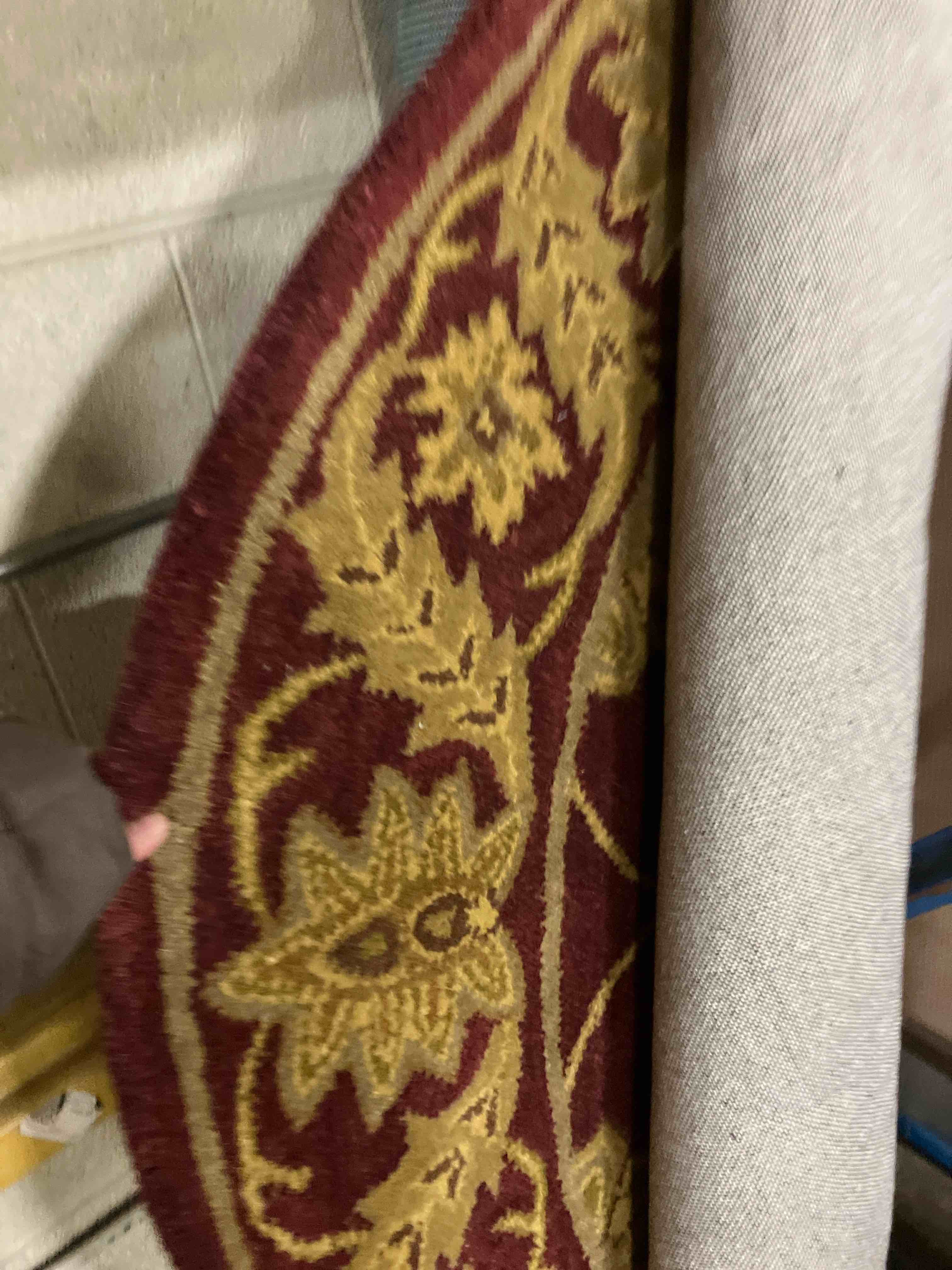 Condition photo showing Good Condition for SAFAVIEH Heritage Portmont Oriental Wool Area Rug  Black  4 6  x 6 6  Oval