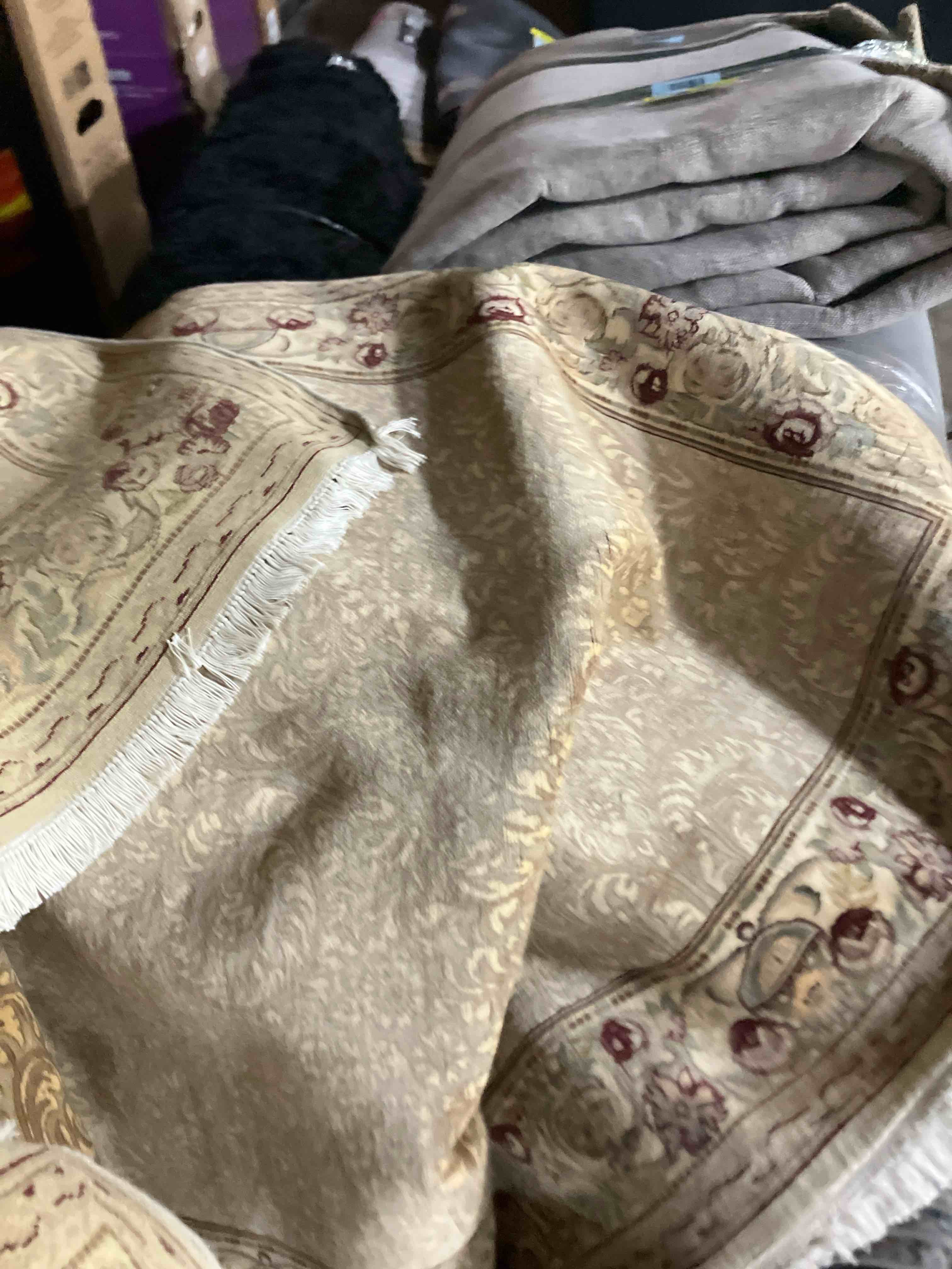 Condition photo showing New/Like New for Bloomingdale's Mogul M1170 Area Rug, 6’4” x 4’1”