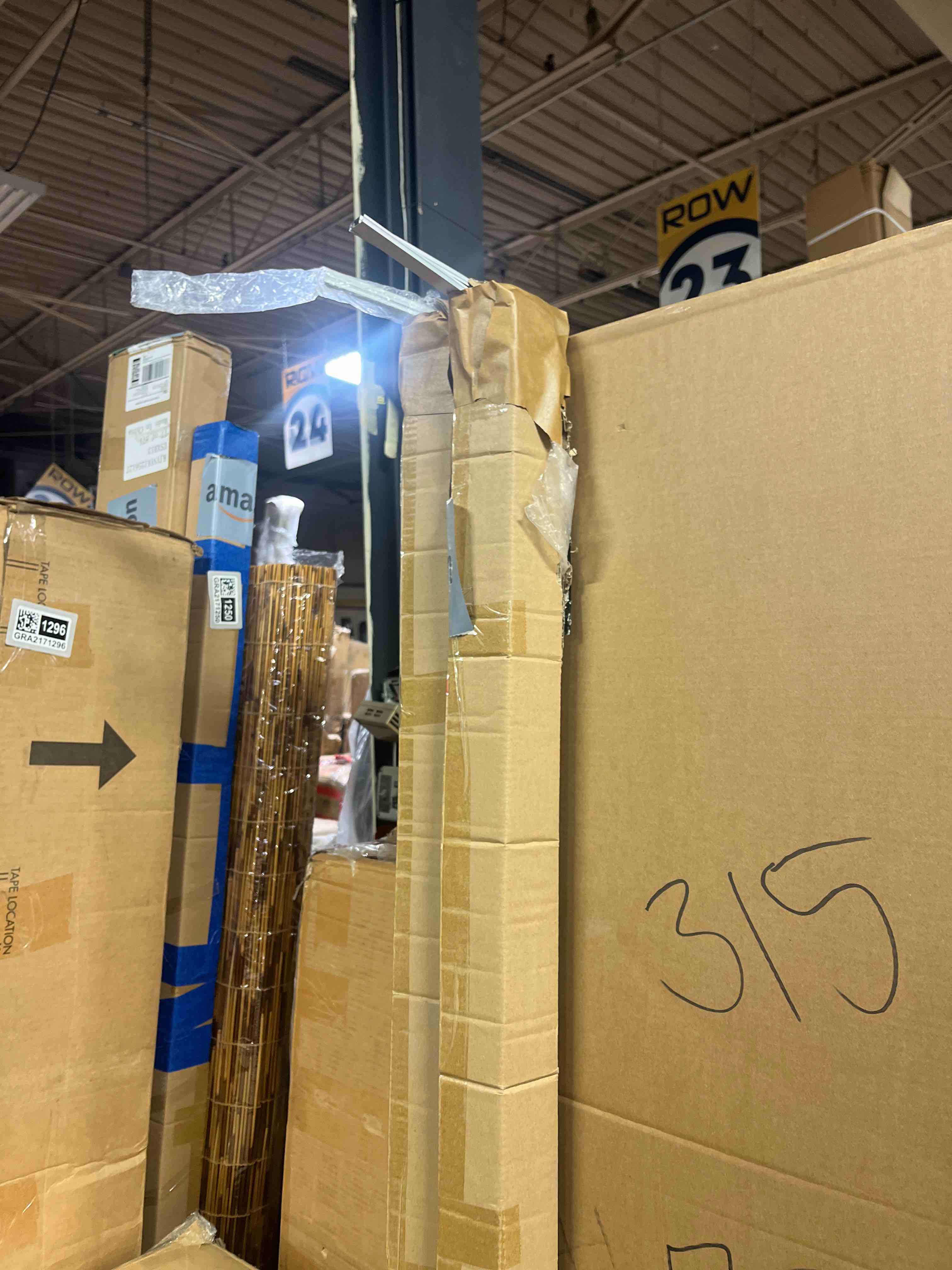 Condition photo showing Good Condition for hunhun 10-Pack 6.6ft/ 2Meter U Shape LED Aluminum Channel System with Milky Cover, End Caps and Mounting Clips, Aluminum Profile for LED Strip Light Installations, Very Easy Installation