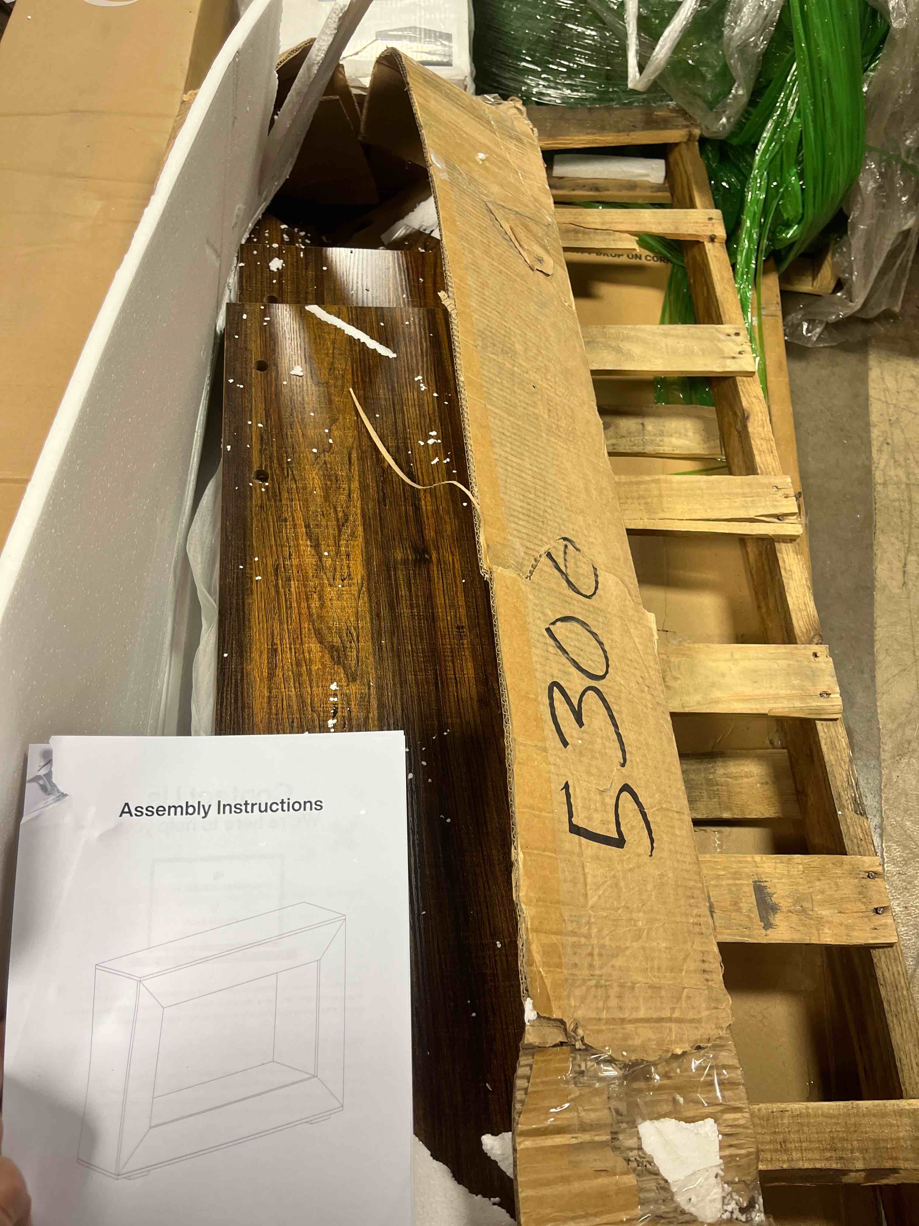 Condition photo showing Good Condition for 47 Inches Farmhouse Console Table, Wooden Entryway Console Table, Industrial Hallway Accent Table for Living Room, Entrance, Foyer, Rustic Rectangular Design