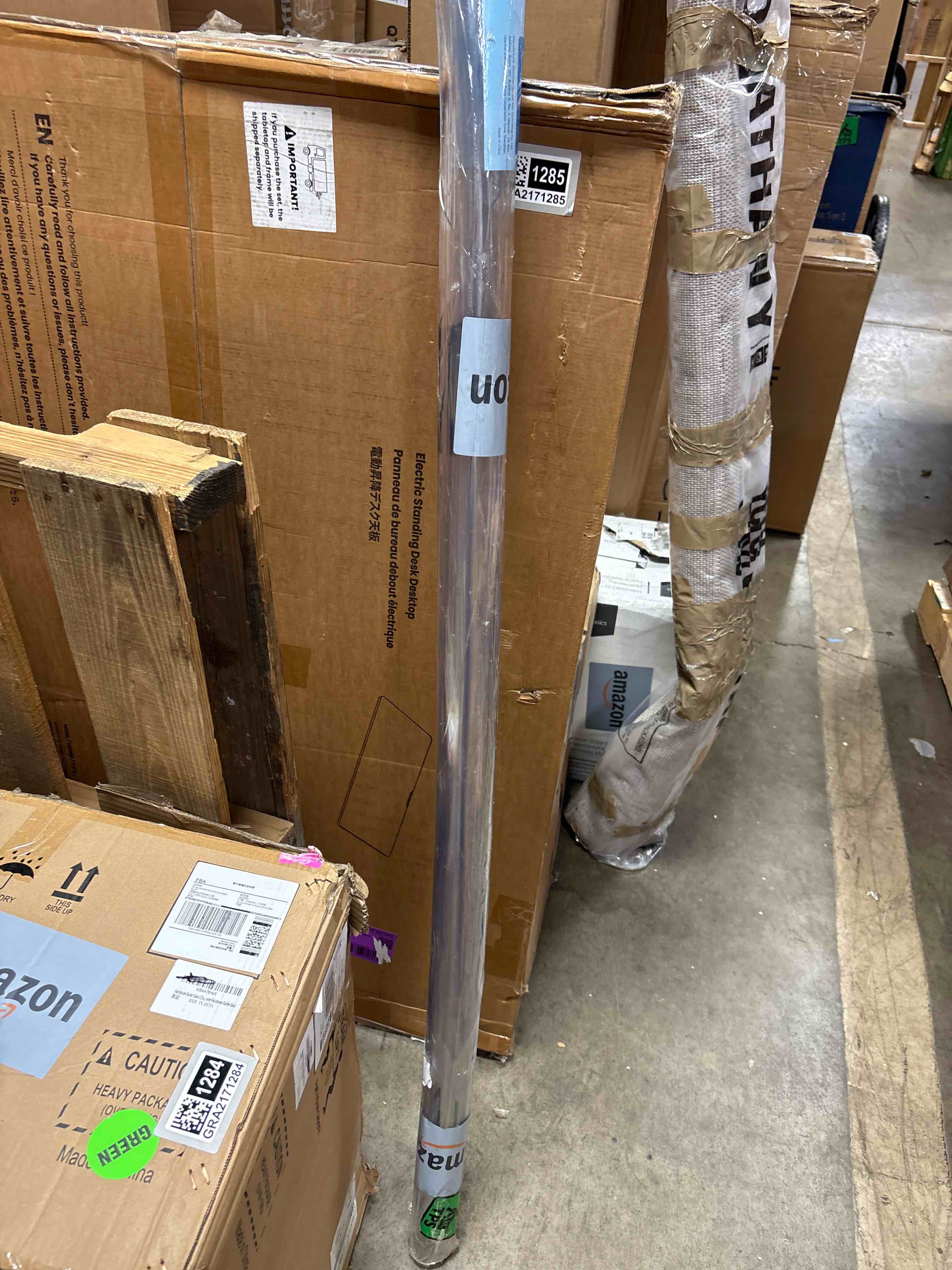 Condition photo showing New/Like New for Deep Dream 1.5mm Thick 60 Inches Clear Round Table Protector, Round Table Cover, Tablecloth Protector, Table Protector for Dining Room Table & Office Round Clear 1.5mm 60" x 60"