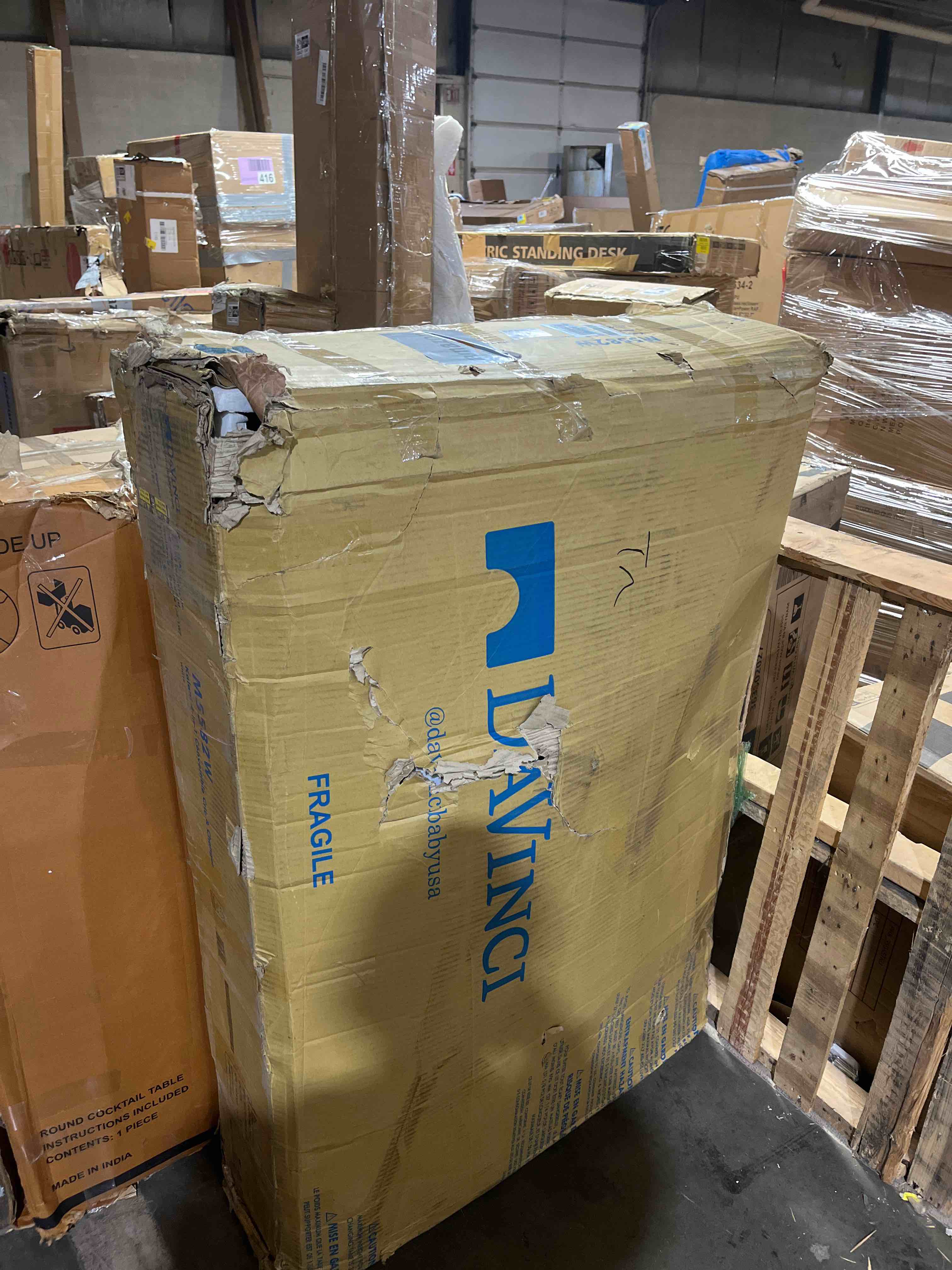 Condition photo showing Good Condition for DaVinci Kalani 4-in-1 Convertible Crib and Changer Combo in White