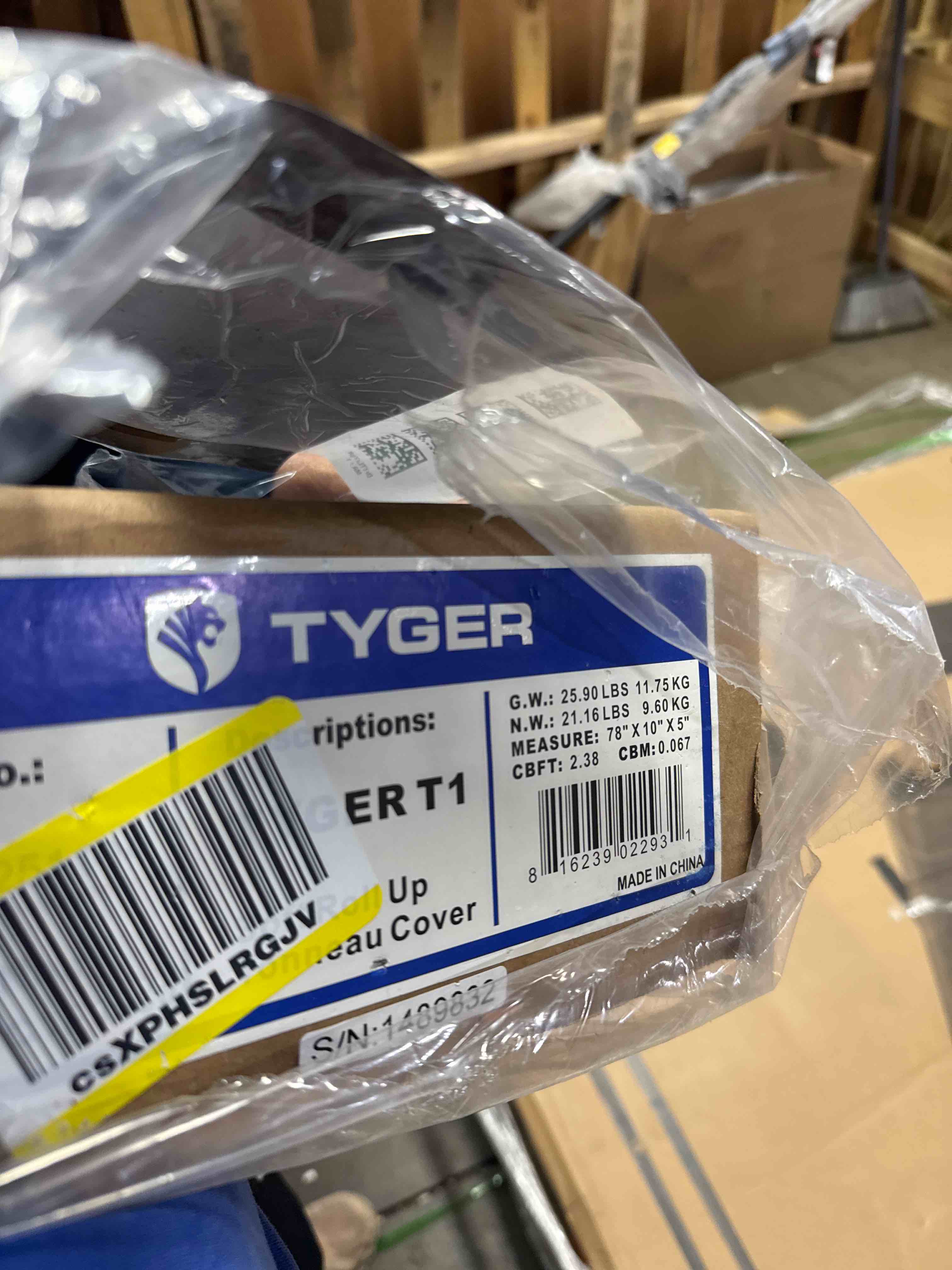 Condition photo showing New/Like New for tyger auto t1 soft roll-up truck bed tonneau cover compatible with 2015-2026 ford f-150 | 6.5' (79") bed | tg-bc1f9030