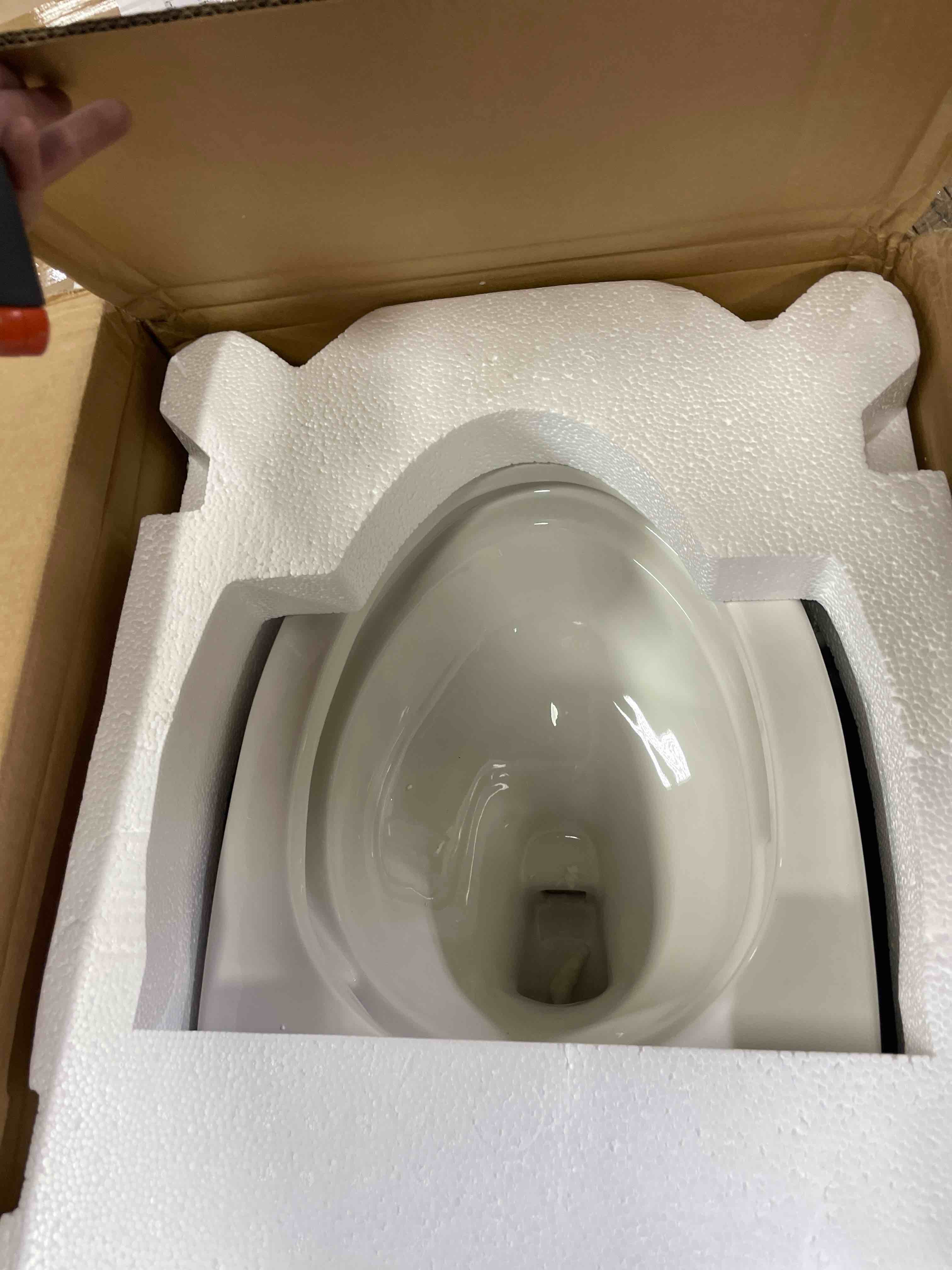 Condition photo showing New/Like New for toto drake elongated tornado flush toilet bowl with cefiontect, cotton white - c776ceg#01
