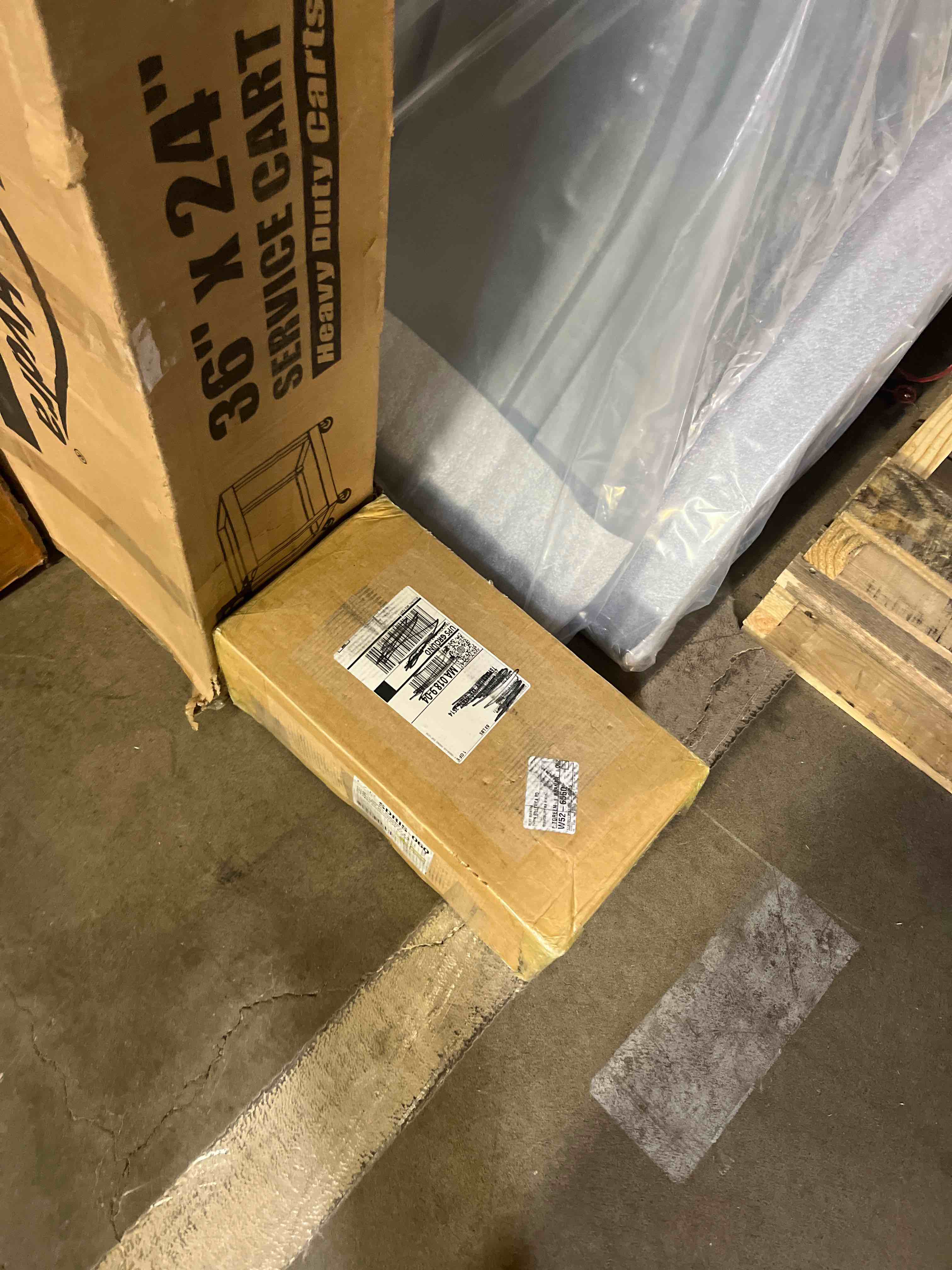 https://s3.amazonaws.com/lotting-images-prod/phillipi/GRA2171795_1777474671050.jpeg