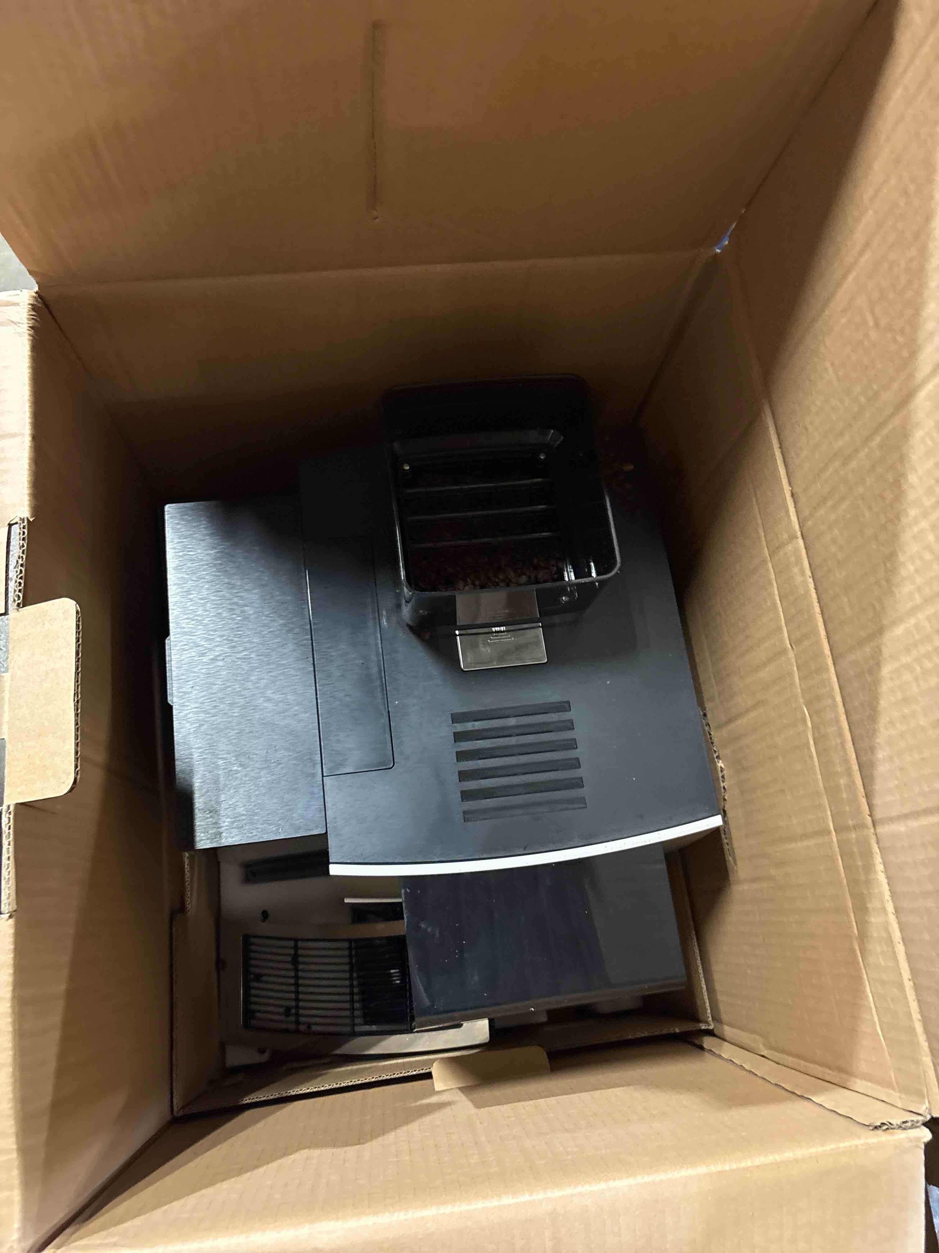 https://s3.amazonaws.com/lotting-images-prod/phillipi/GRA2171834_1777562741543.jpeg