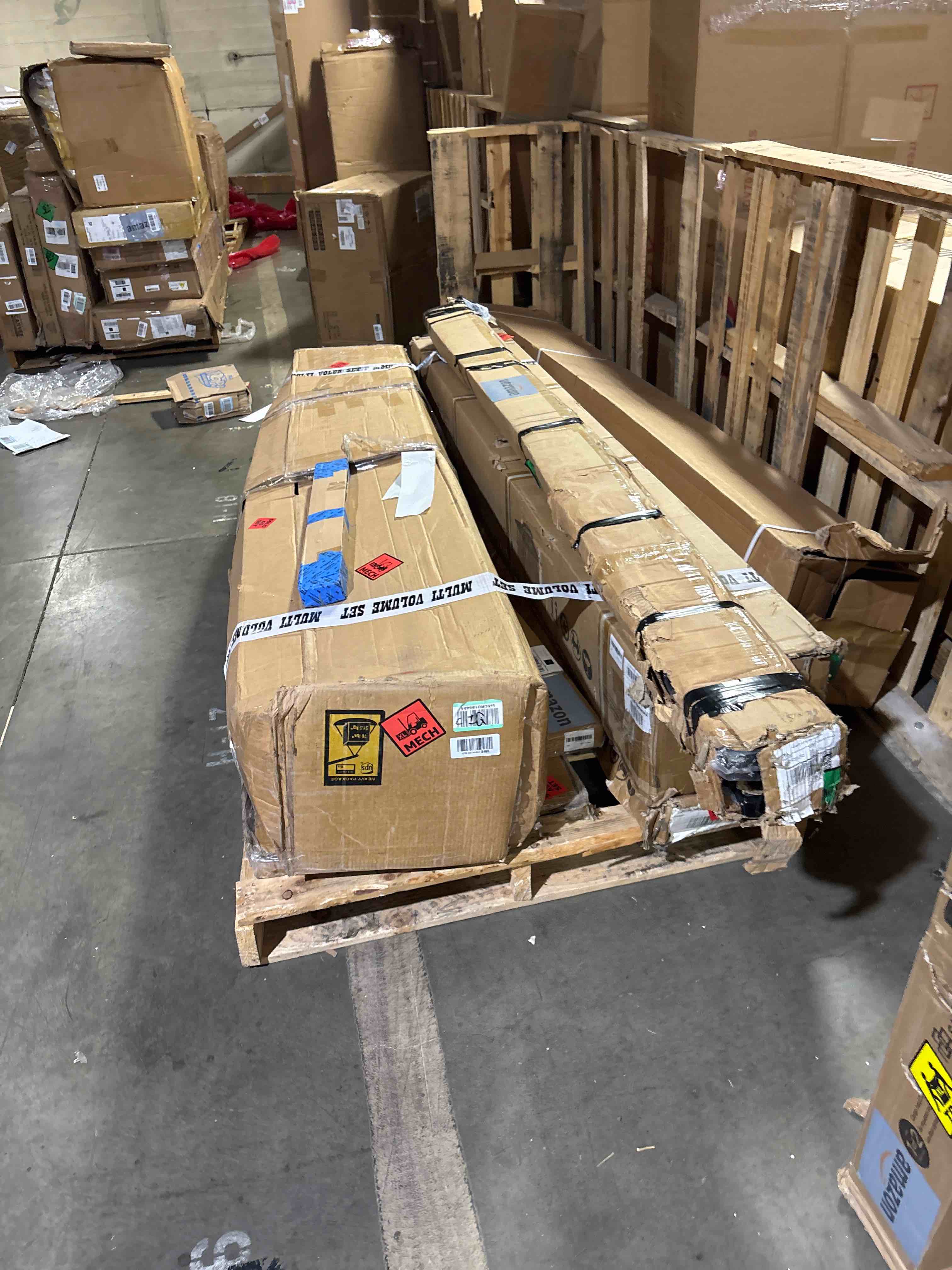 https://s3.amazonaws.com/lotting-images-prod/phillipi/GRA2171847_1777572900545.jpeg