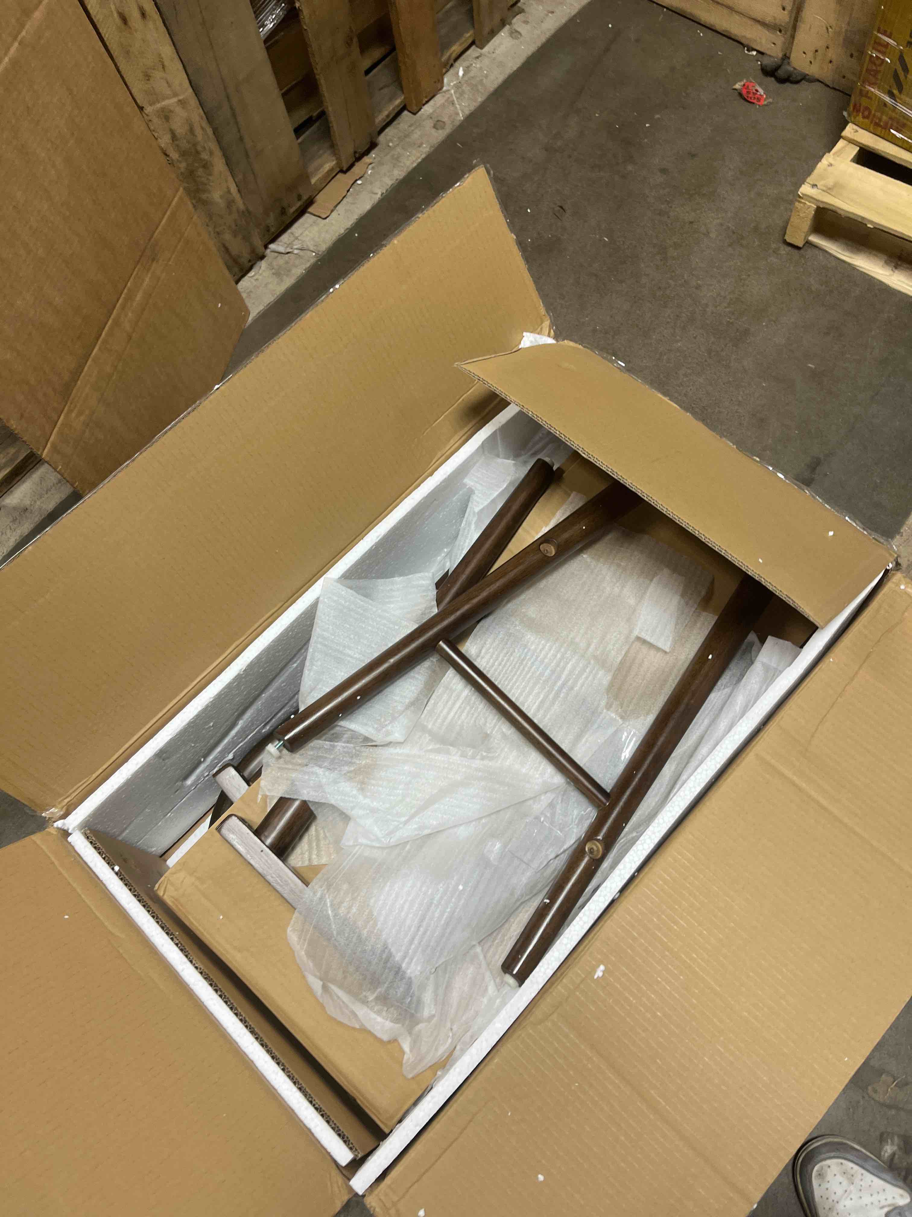 https://s3.amazonaws.com/lotting-images-prod/phillipi/GRA2171886_1777910930867.jpeg
