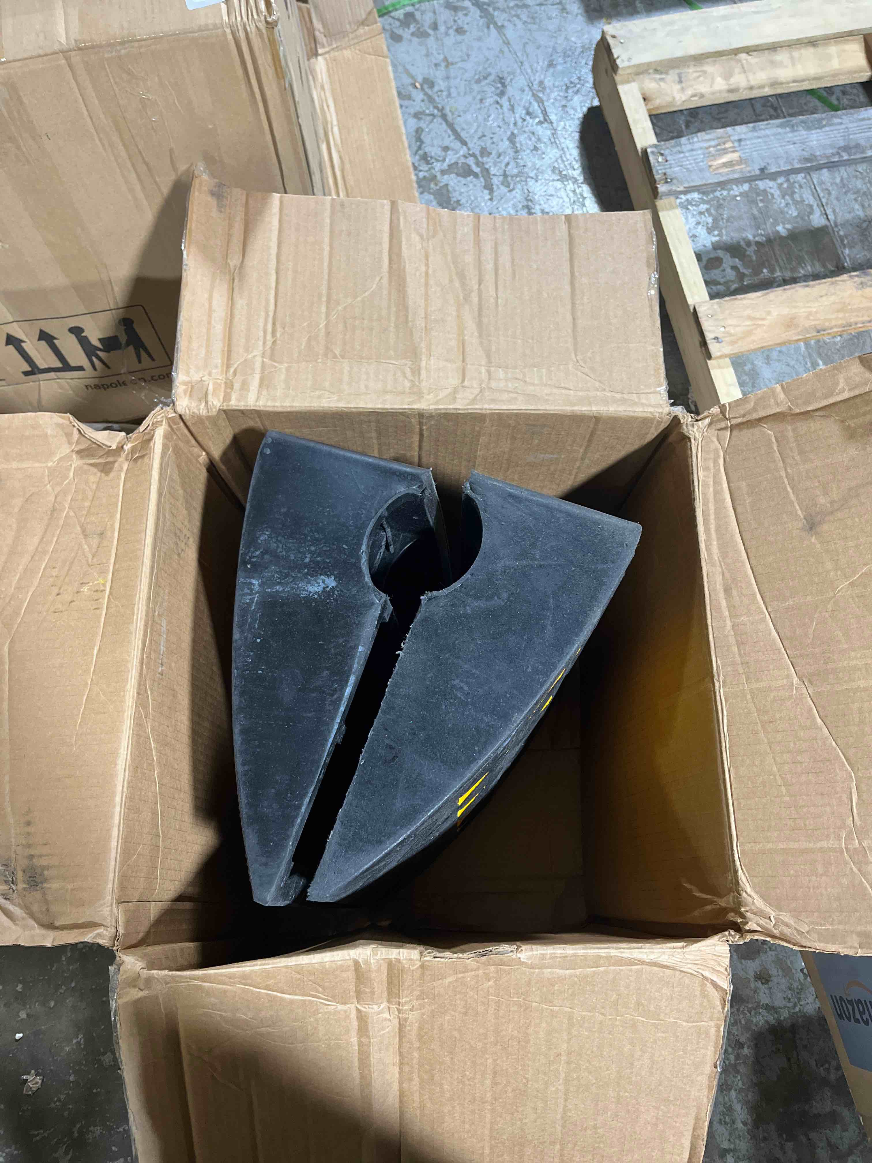 https://s3.amazonaws.com/lotting-images-prod/phillipi/GRA2171898_1777994810743.jpeg