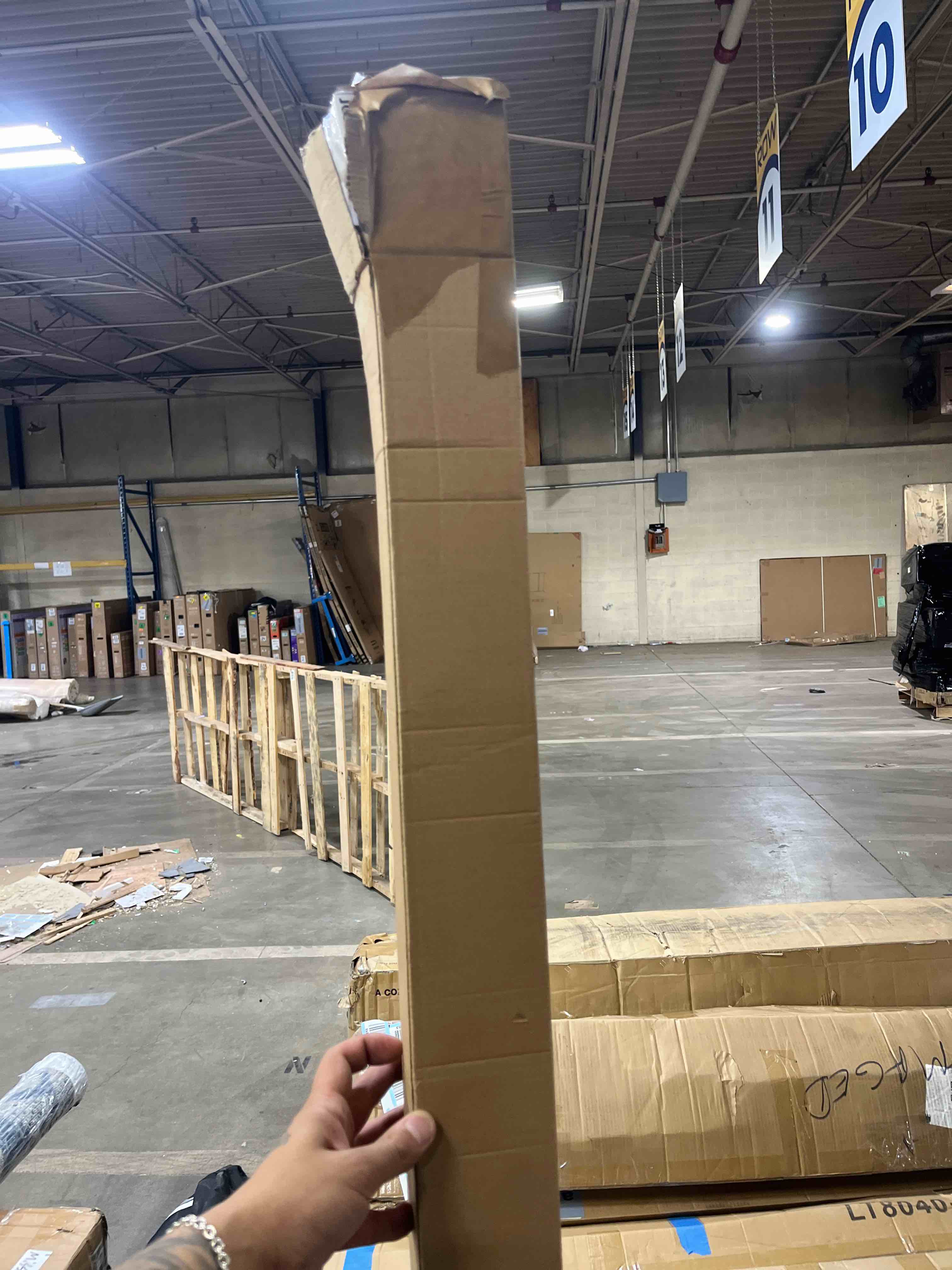 https://s3.amazonaws.com/lotting-images-prod/phillipi/GRA2171970_1778523669145.jpeg