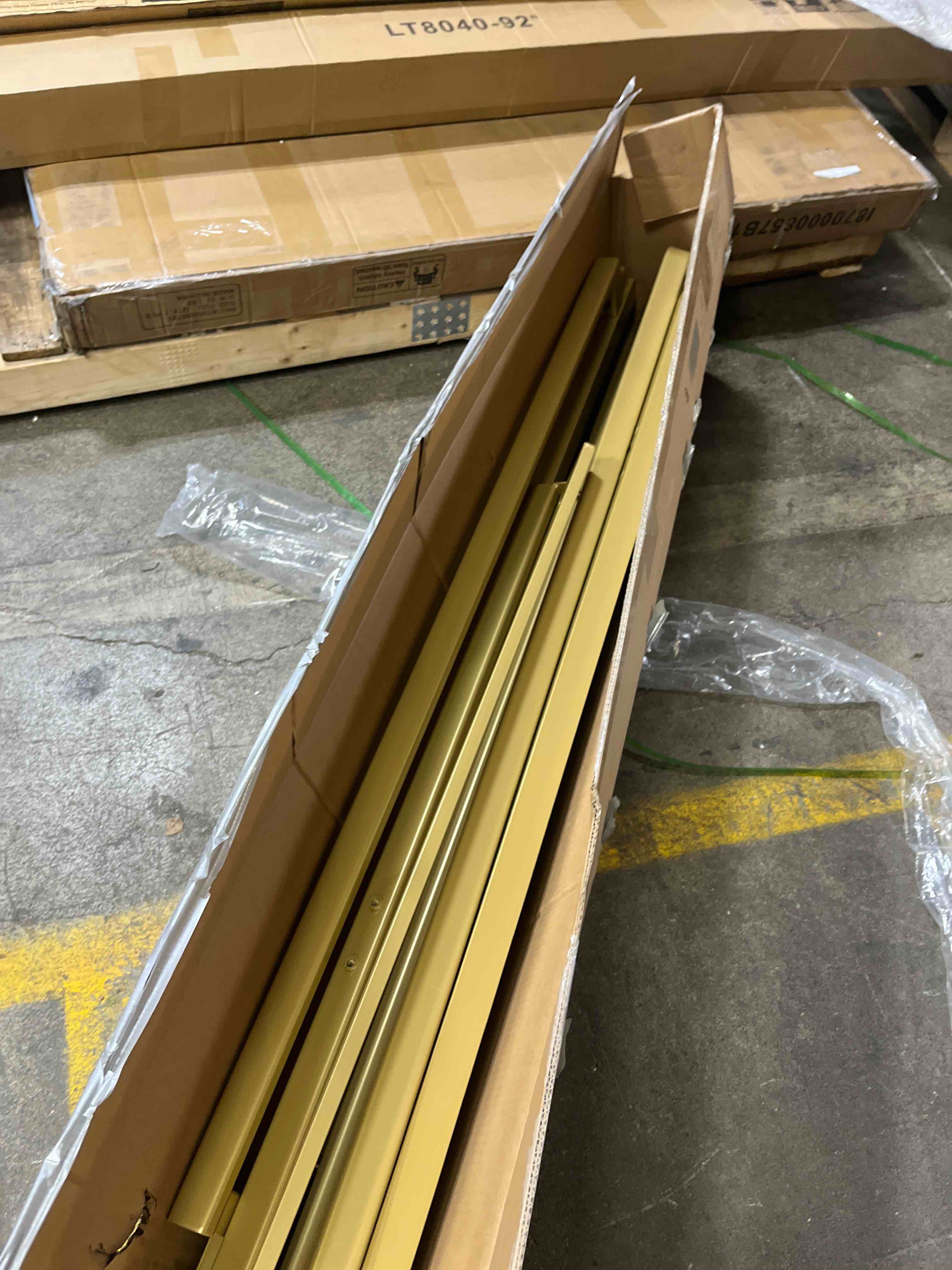 https://s3.amazonaws.com/lotting-images-prod/phillipi/GRA2171974_1778524409136.jpeg