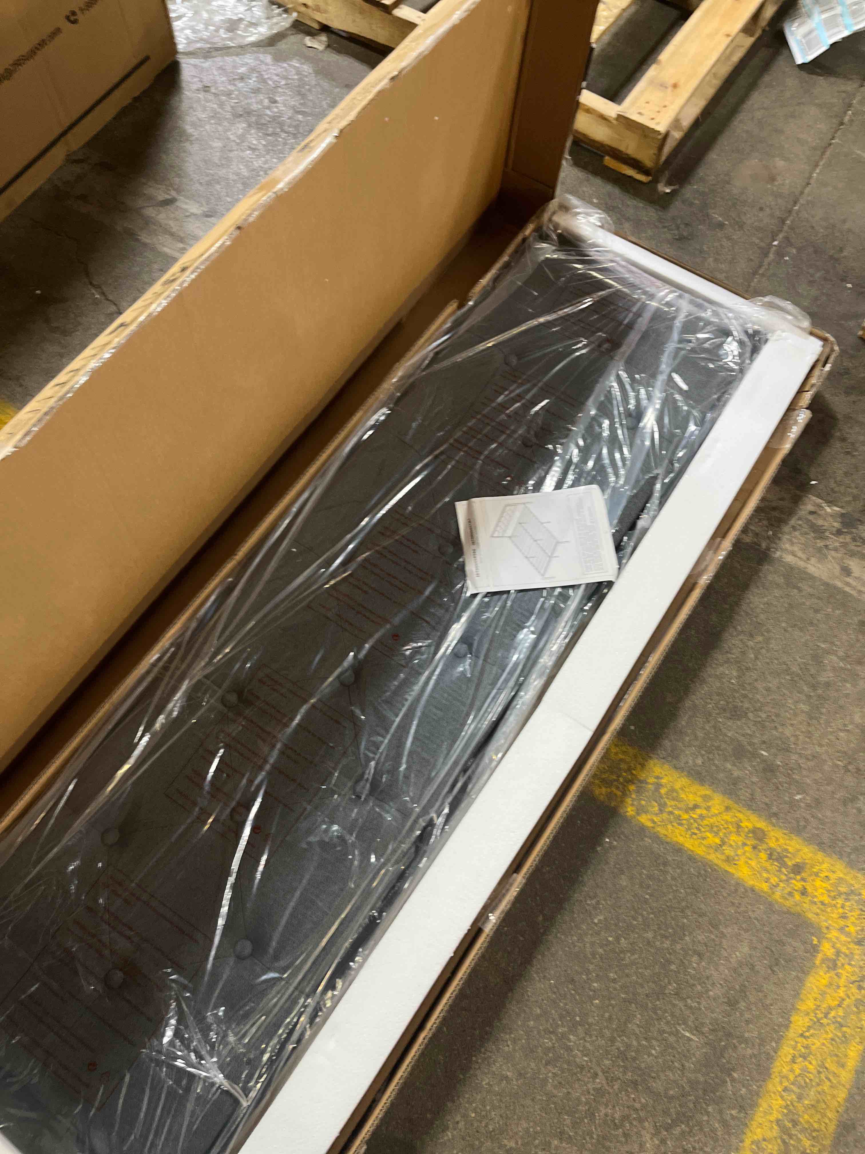 https://s3.amazonaws.com/lotting-images-prod/phillipi/GRA2171981_1778525284983.jpeg
