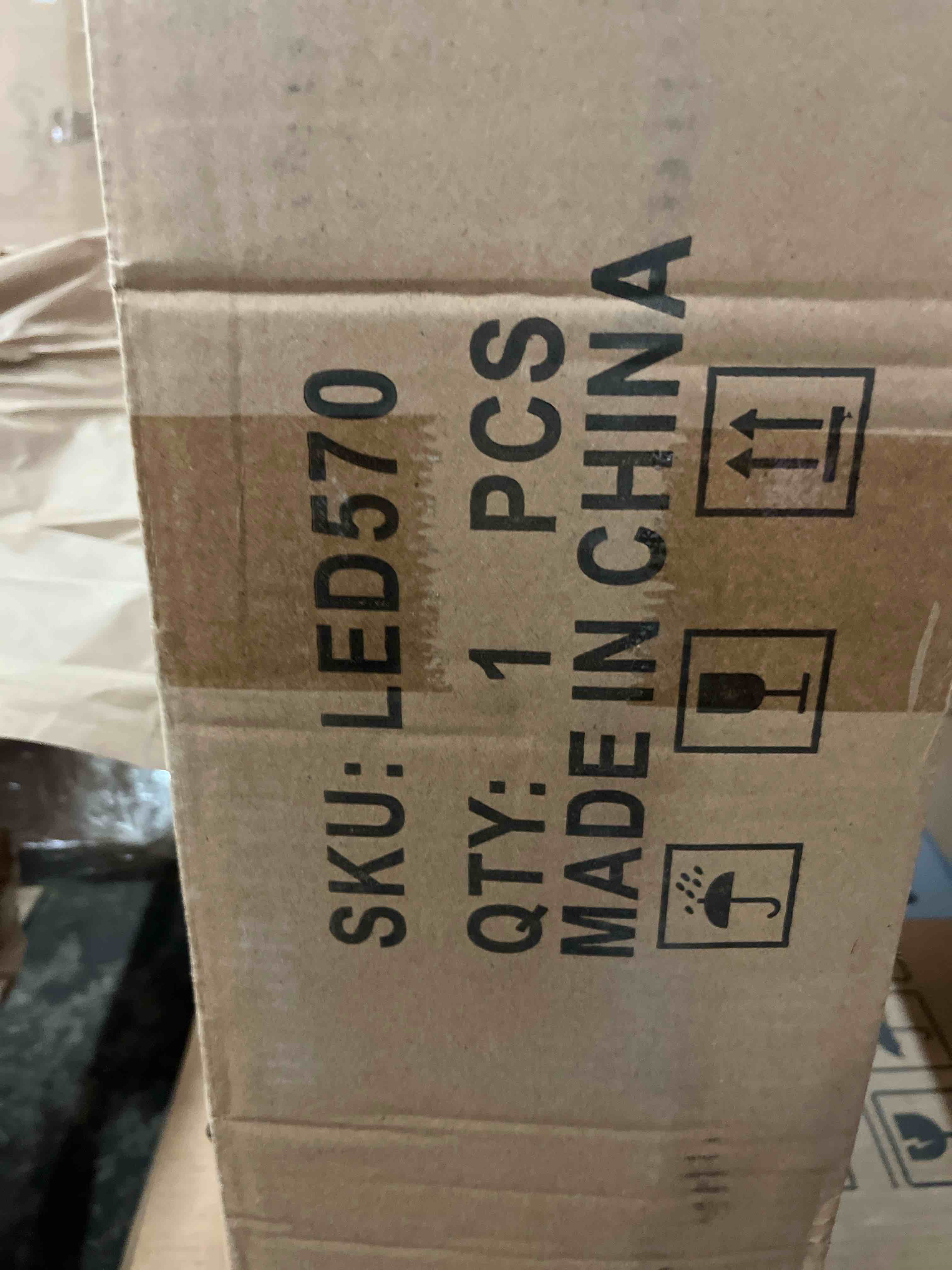 Condition photo showing New/Like New for skytex softbox lighting kit 2pack 20x28in soft box | 85w 2700-6400k e27 led bulb continuous photography lighting, photo studio lights equipment for camera shooting, video recording