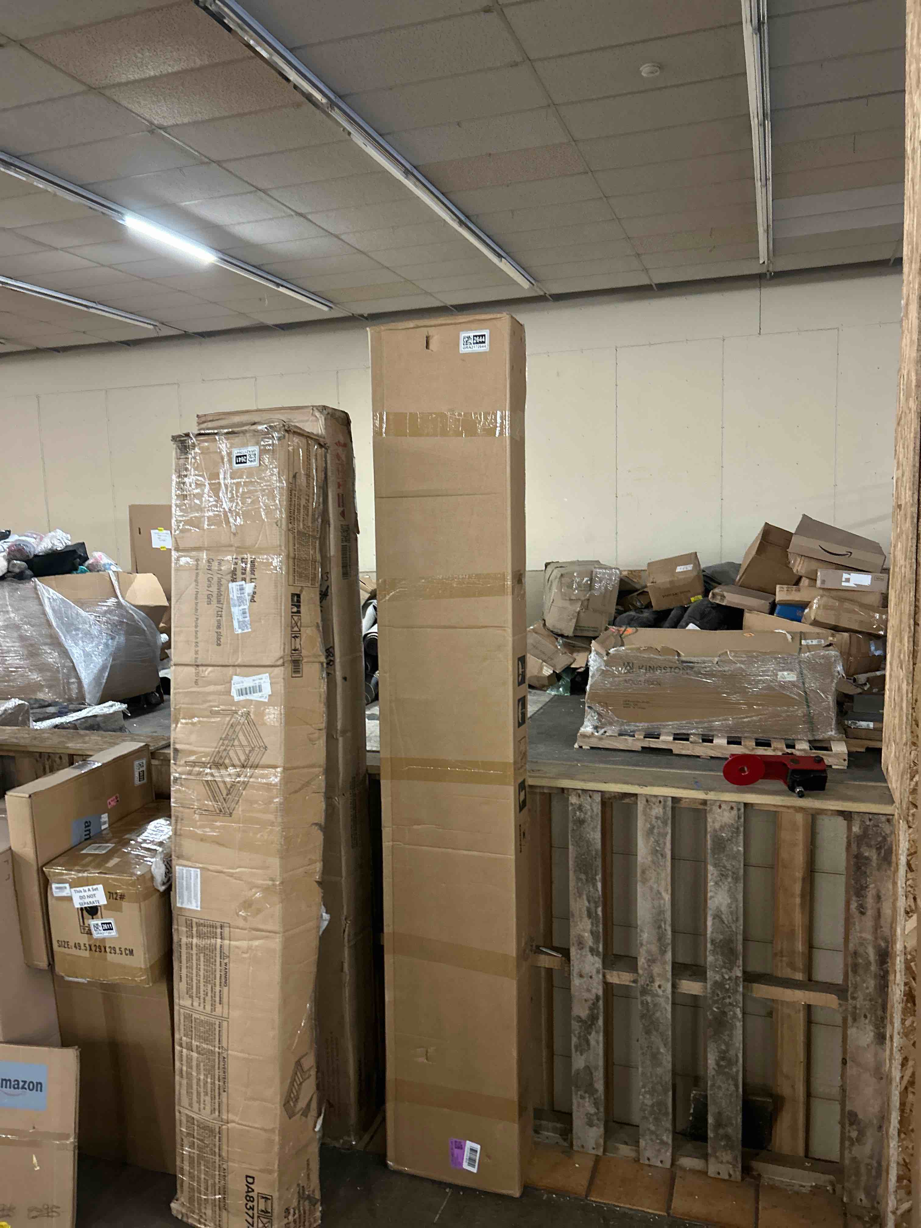 https://s3.amazonaws.com/lotting-images-prod/phillipi/GRA2172644_1780395636690.jpeg