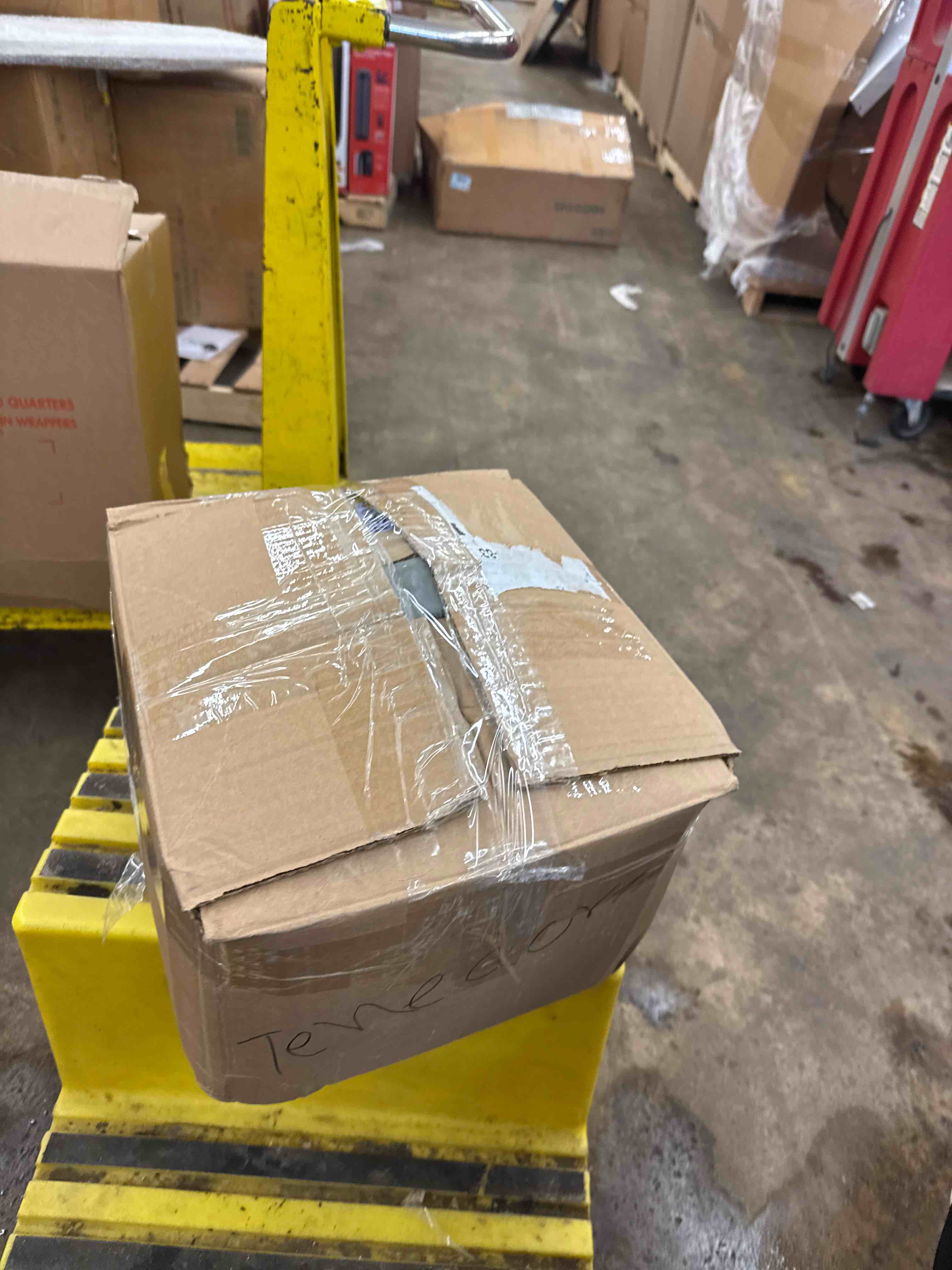 https://s3.amazonaws.com/lotting-images-prod/phillipi/GRA2173713_1743780880370.jpeg