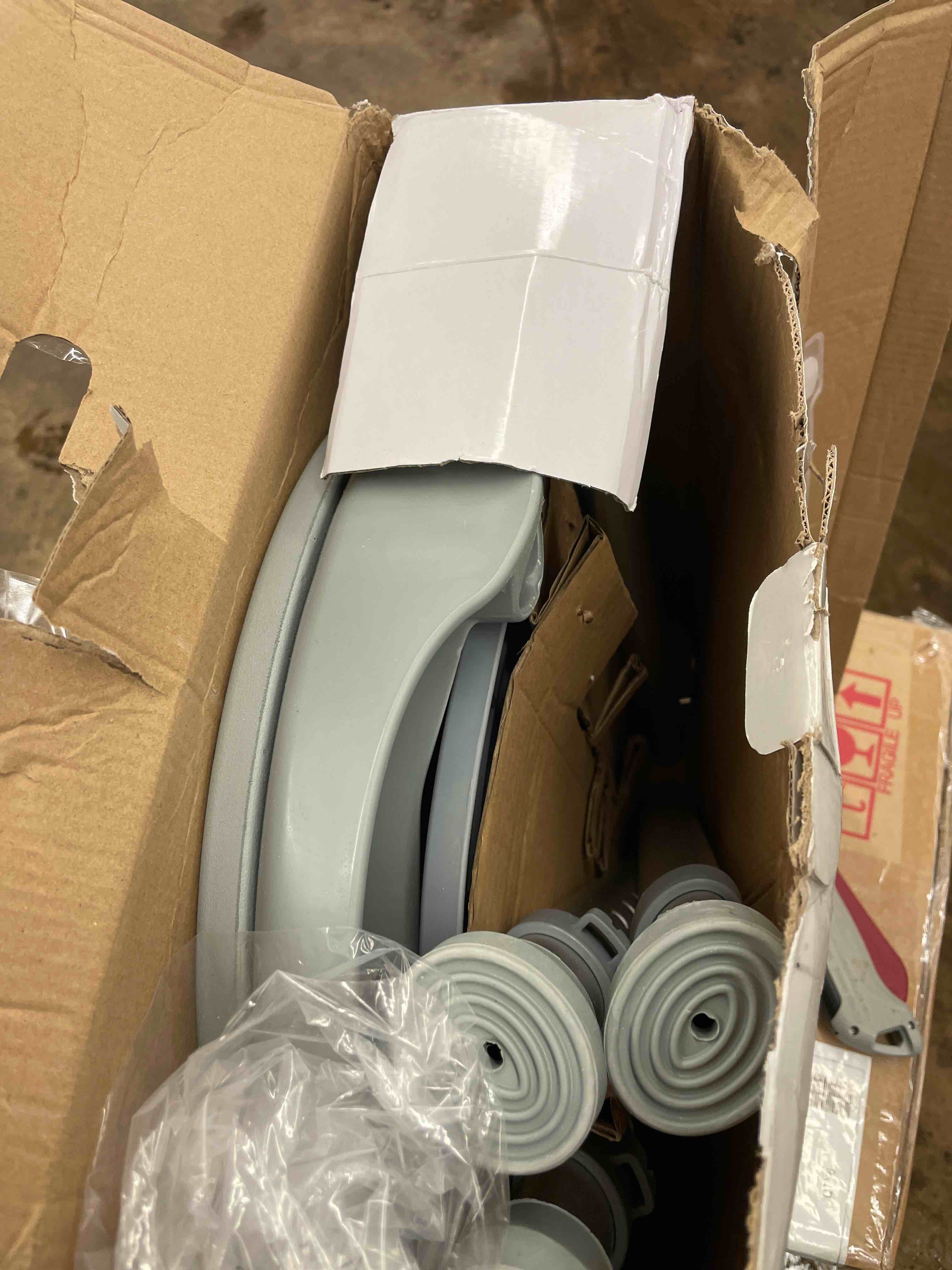 https://s3.amazonaws.com/lotting-images-prod/phillipi/GRA2173719_1743781477613.jpeg