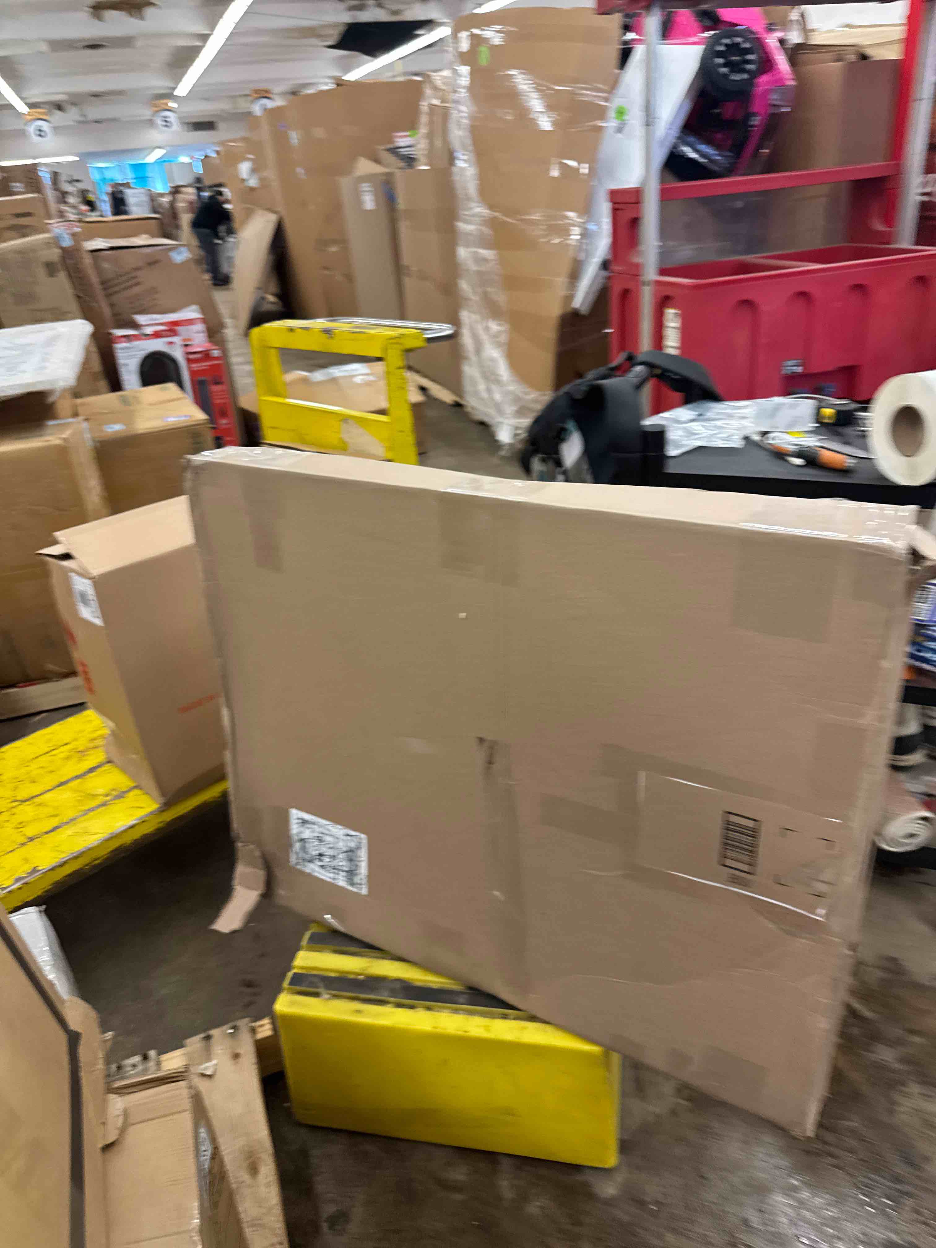 https://s3.amazonaws.com/lotting-images-prod/phillipi/GRA2173723_1743782042799.jpeg