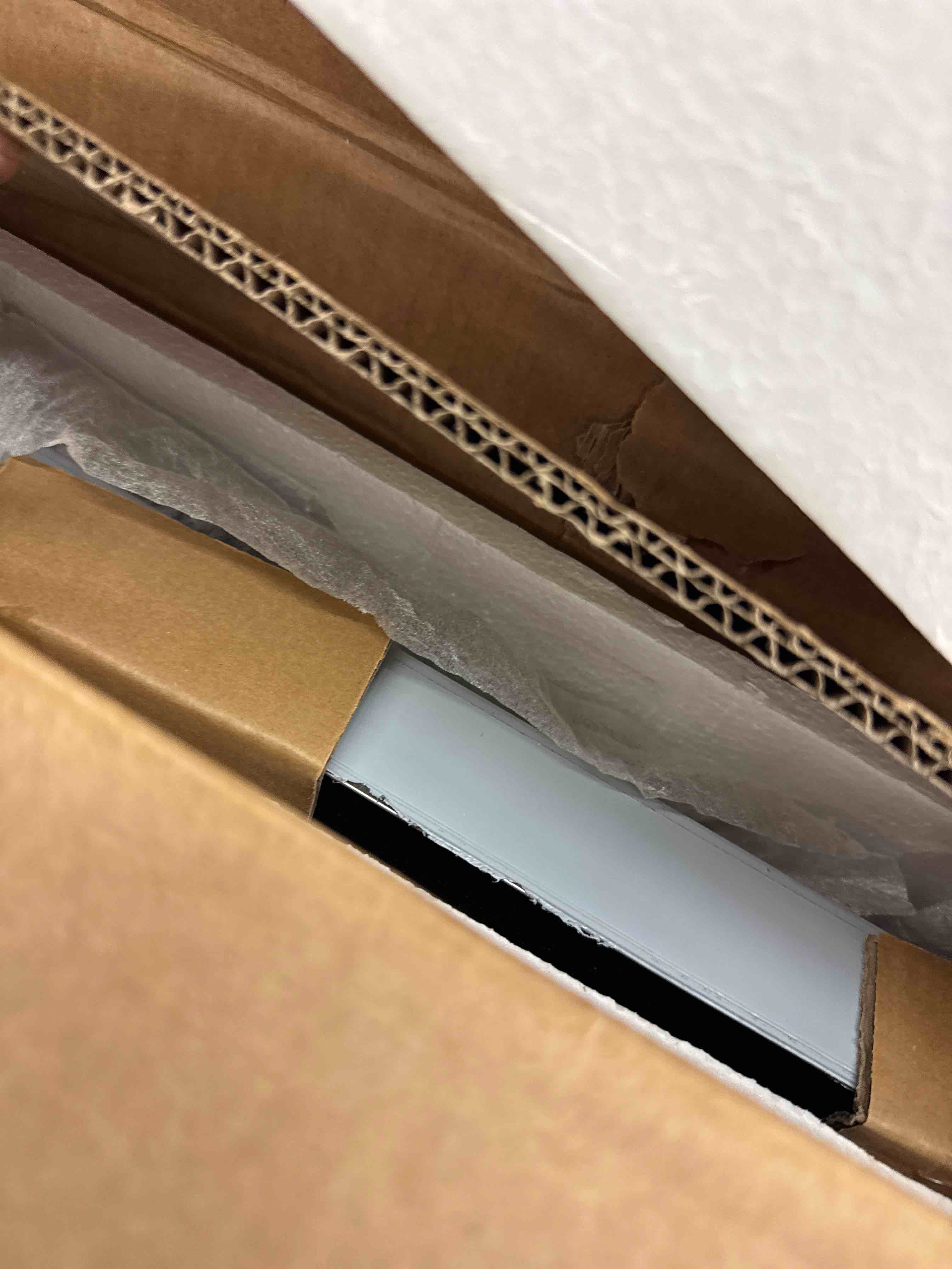 https://s3.amazonaws.com/lotting-images-prod/phillipi/GRA2174229_1744731088132.jpeg