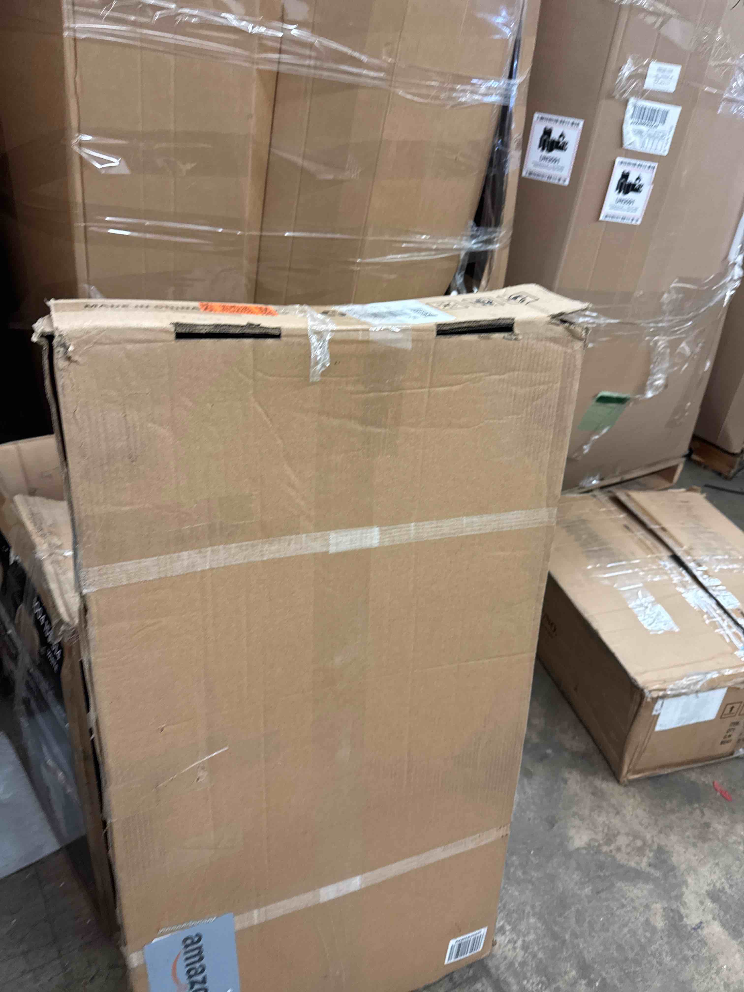https://s3.amazonaws.com/lotting-images-prod/phillipi/GRA2174296_1744831505258.jpeg