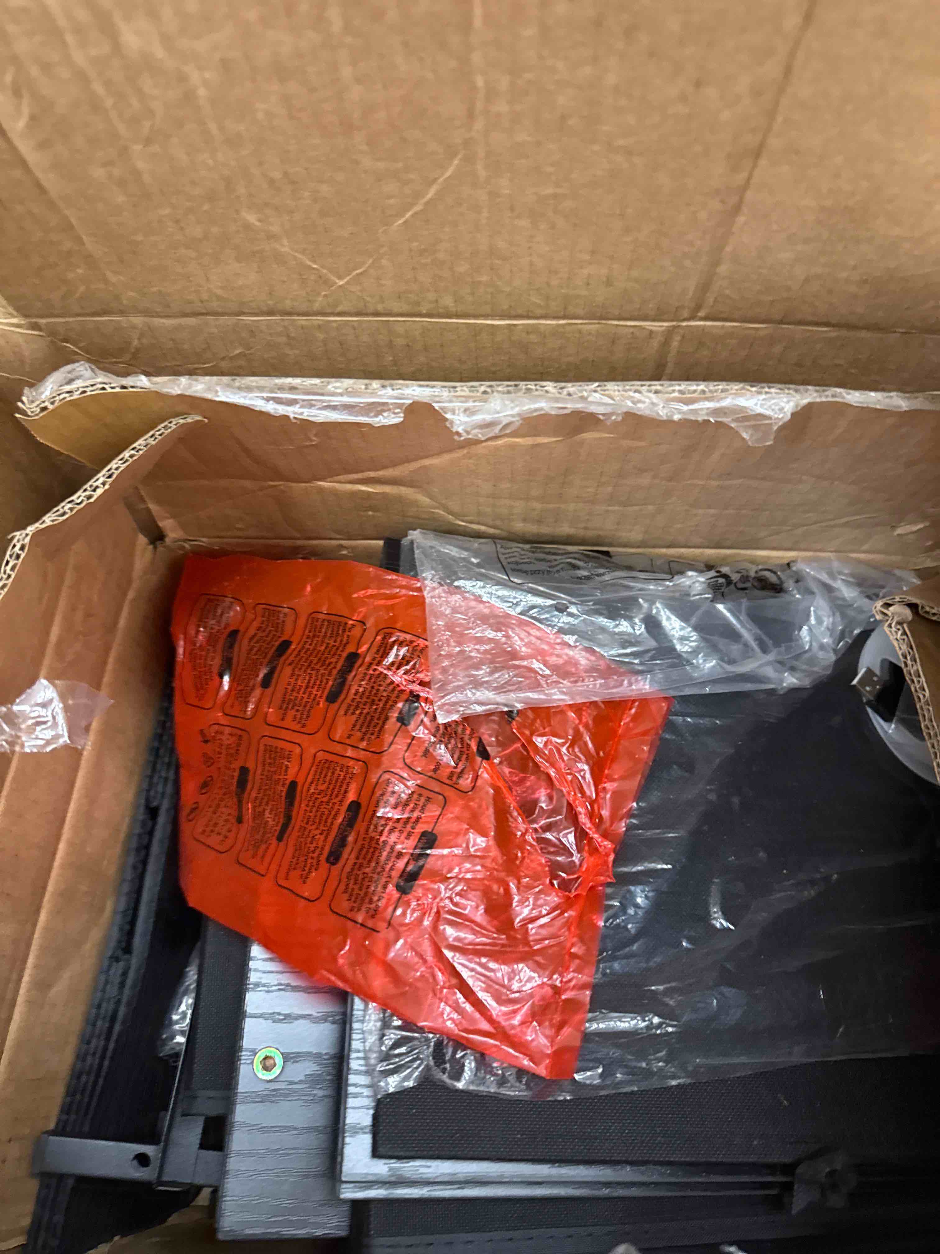https://s3.amazonaws.com/lotting-images-prod/phillipi/GRA2174333_1744908174017.jpeg