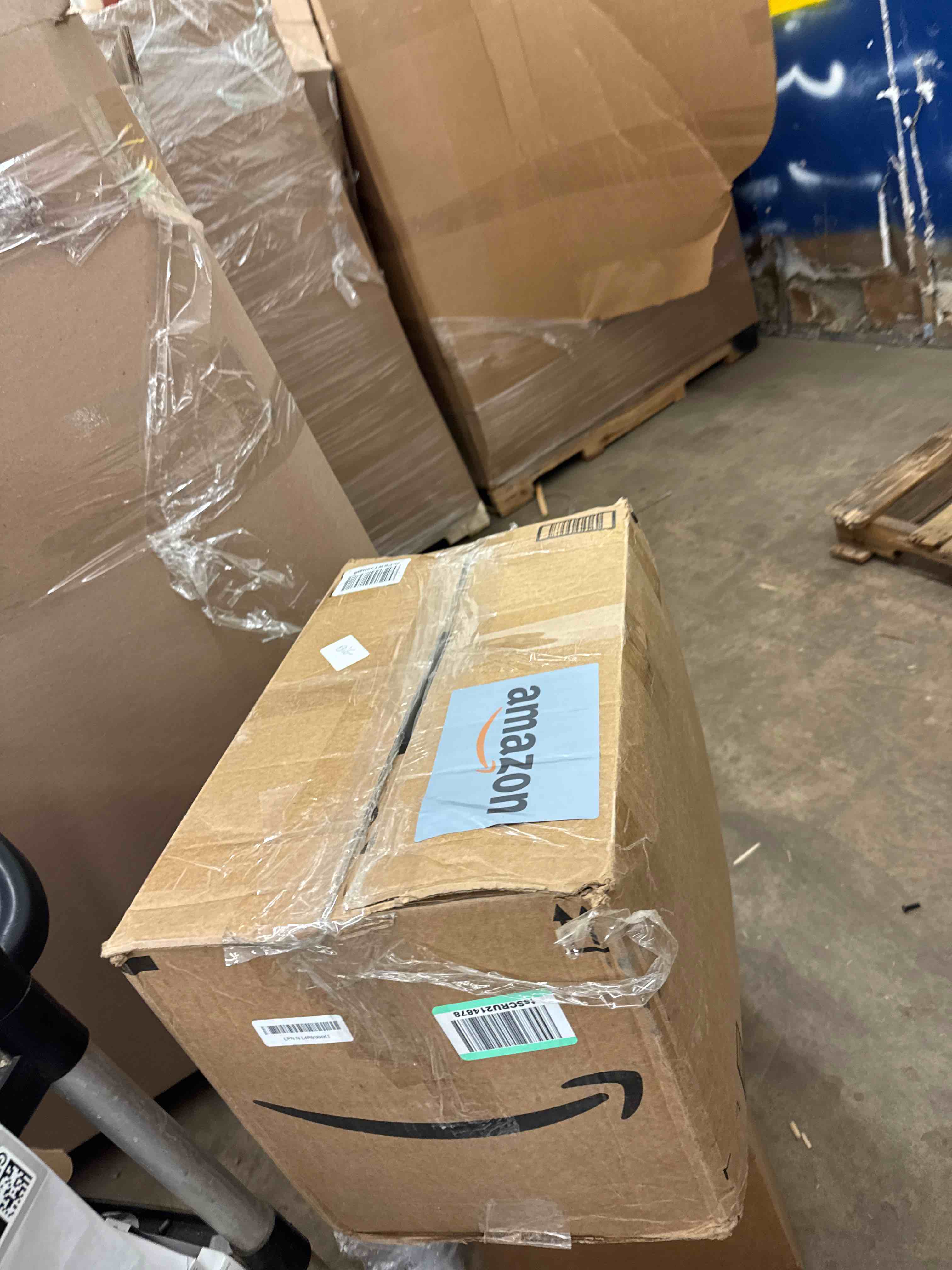 https://s3.amazonaws.com/lotting-images-prod/phillipi/GRA2174333_1744908196493.jpeg