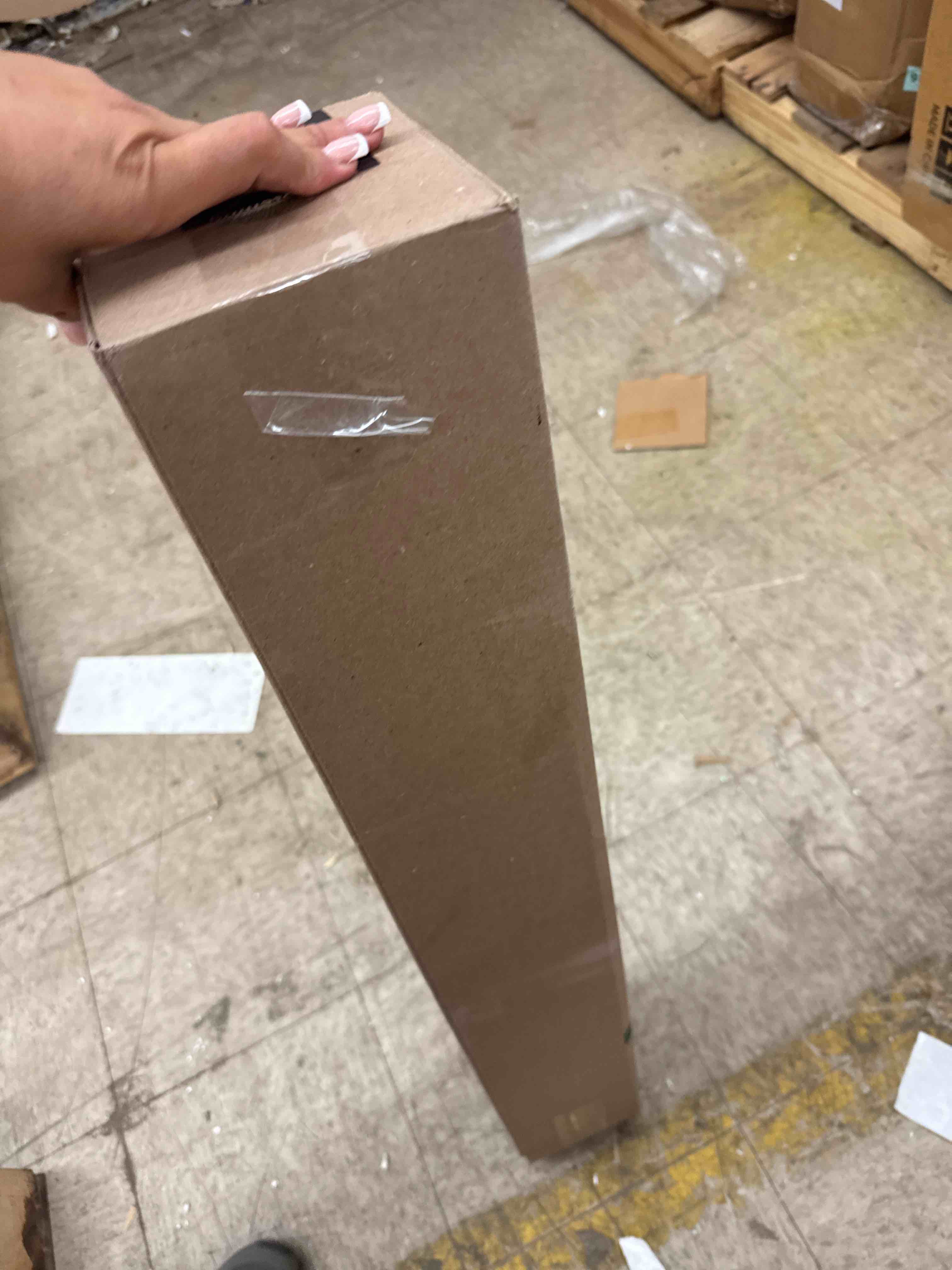 https://s3.amazonaws.com/lotting-images-prod/phillipi/GRA2174863_1745859911566.jpeg