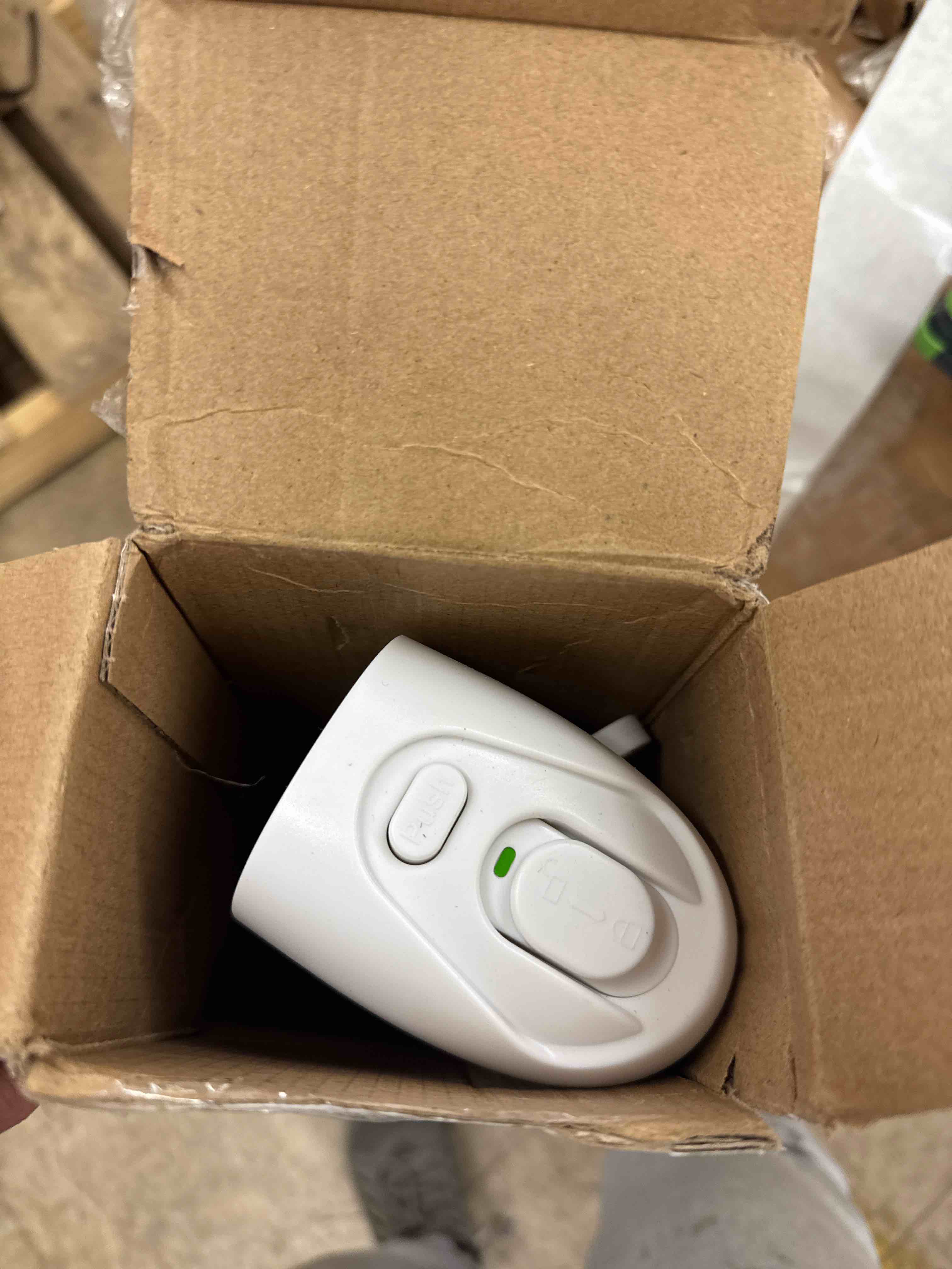 https://s3.amazonaws.com/lotting-images-prod/phillipi/GRA2174871_1745860995903.jpeg