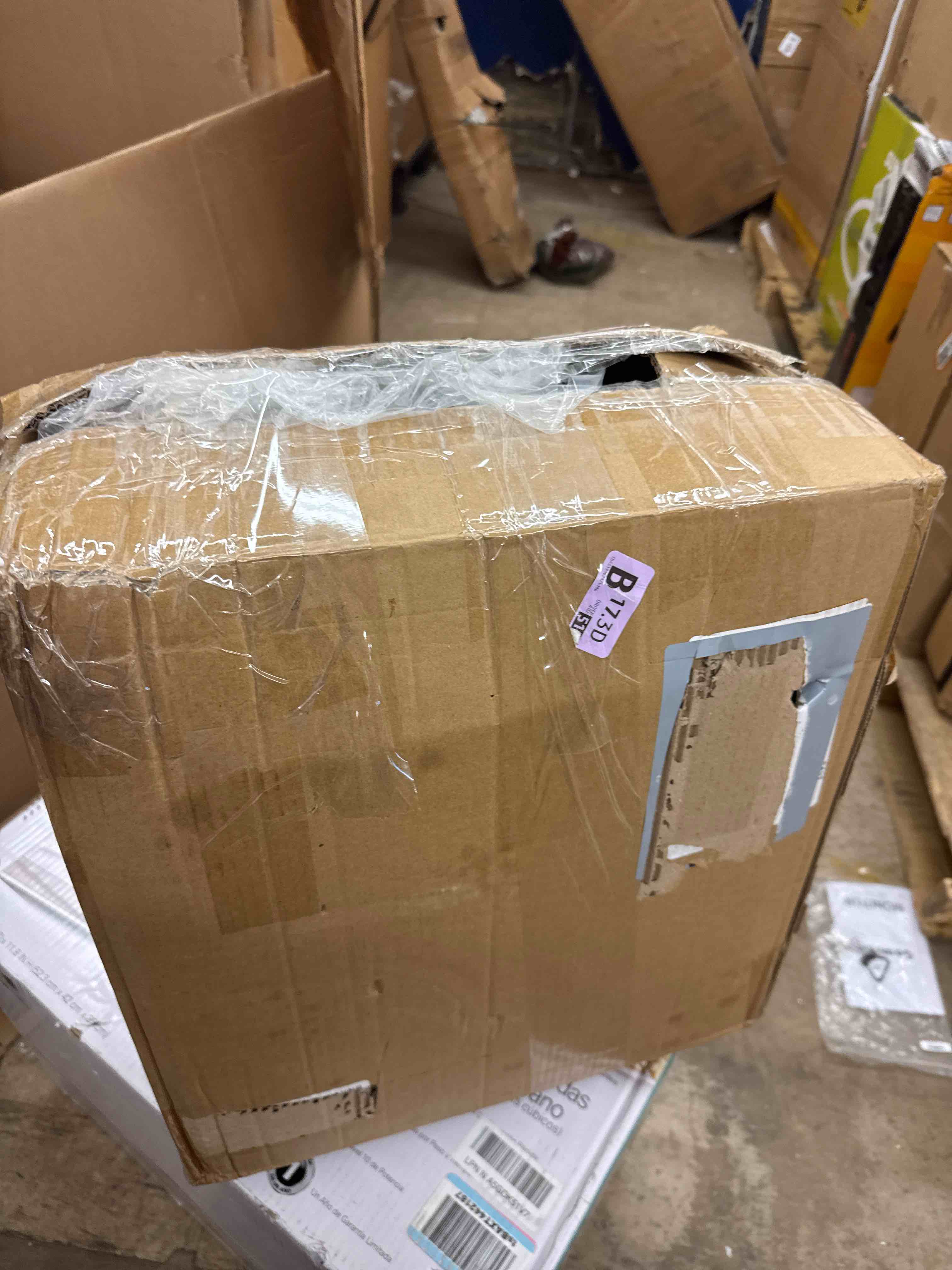 https://s3.amazonaws.com/lotting-images-prod/phillipi/GRA2174899_1745933882256.jpeg