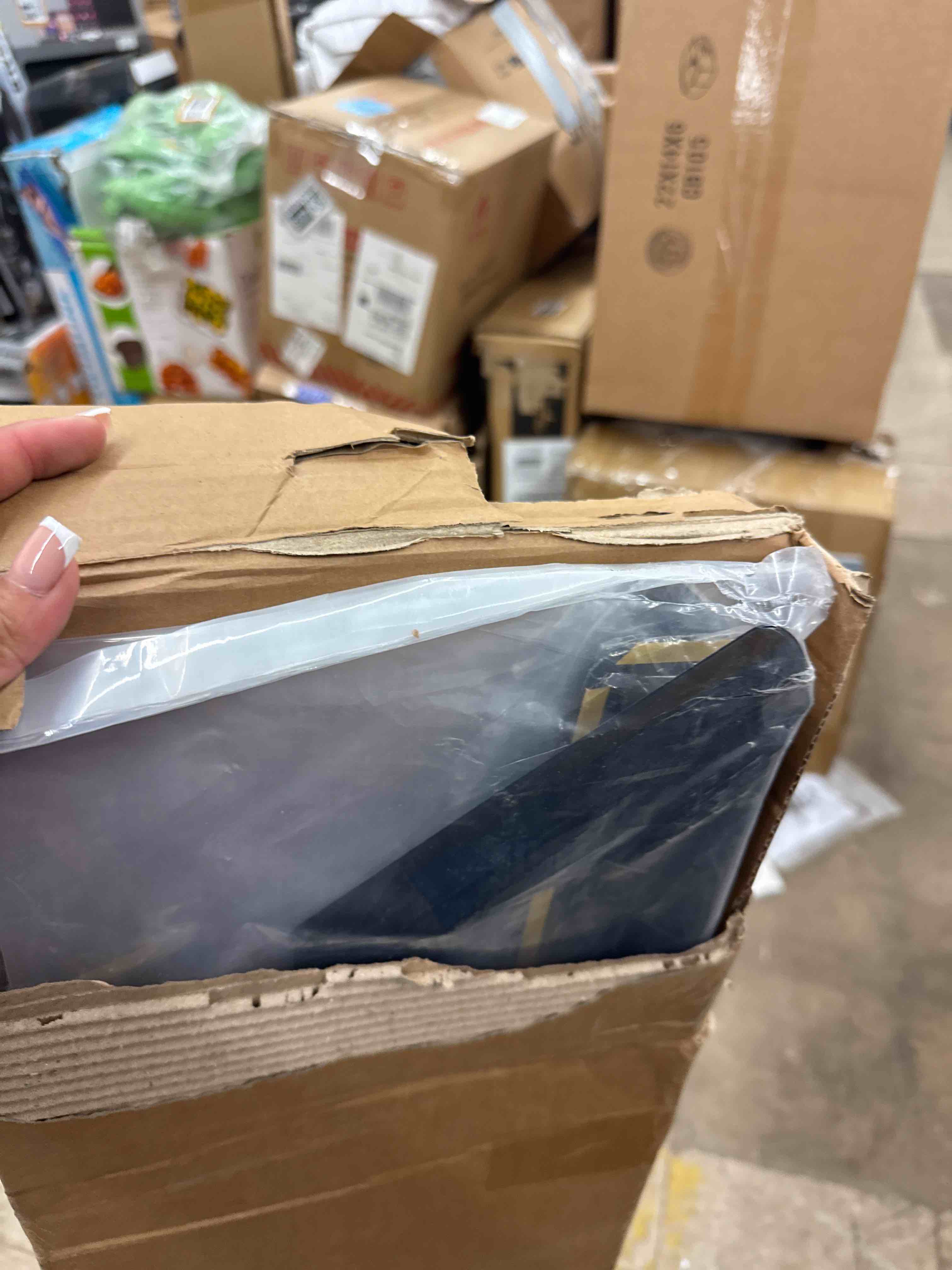 https://s3.amazonaws.com/lotting-images-prod/phillipi/GRA2174905_1745936015582.jpeg