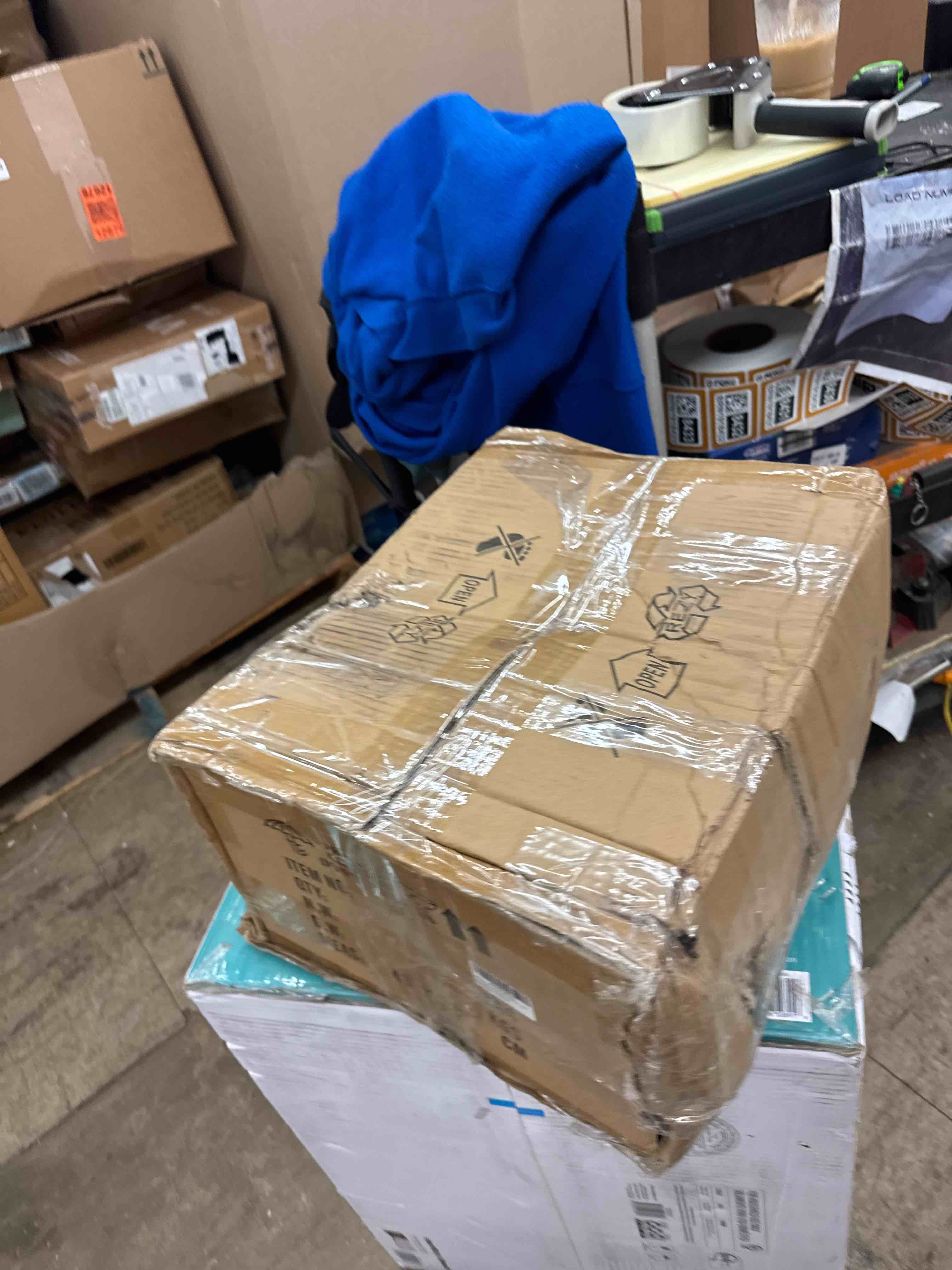 https://s3.amazonaws.com/lotting-images-prod/phillipi/GRA2174918_1745938649341.jpeg